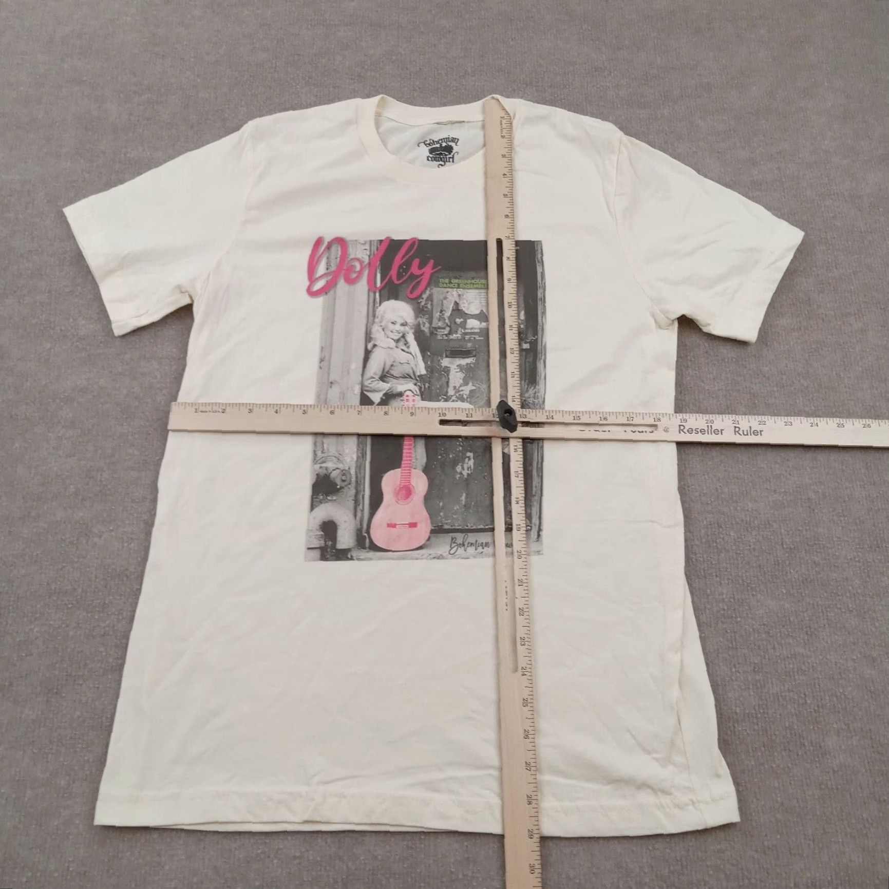 Vintage Bohemian Cowgirl T-shirt Womens Large Beige Crew Neck Dolly Parton Guitar Casual Size L / US 10 / IT 46 - 2 Thumbnail