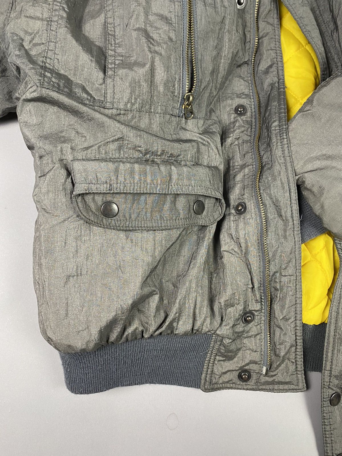 Vintage Vintage Quilted Nylon Bomber Jacket - Rare Yellow Lining Size US M / EU 48-50 / 2 - 12 Thumbnail