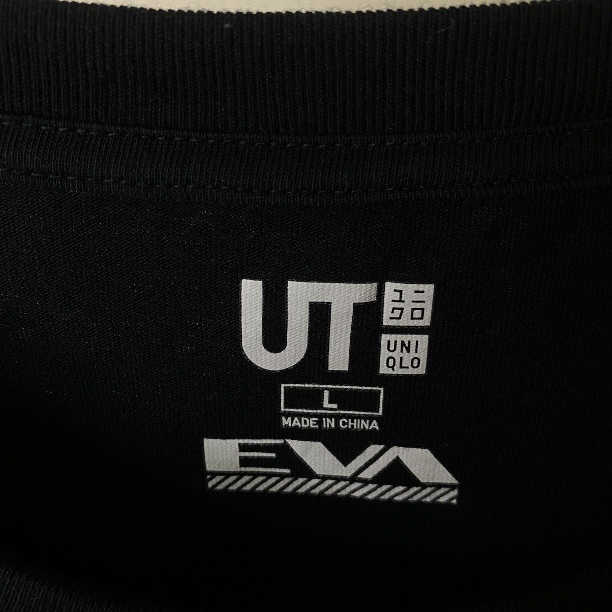 Uniqlo Uniqlo UT Neon Genesis Evangelion EVA Magi System Tee Size US L / EU 52-54 / 3 - 3 Thumbnail