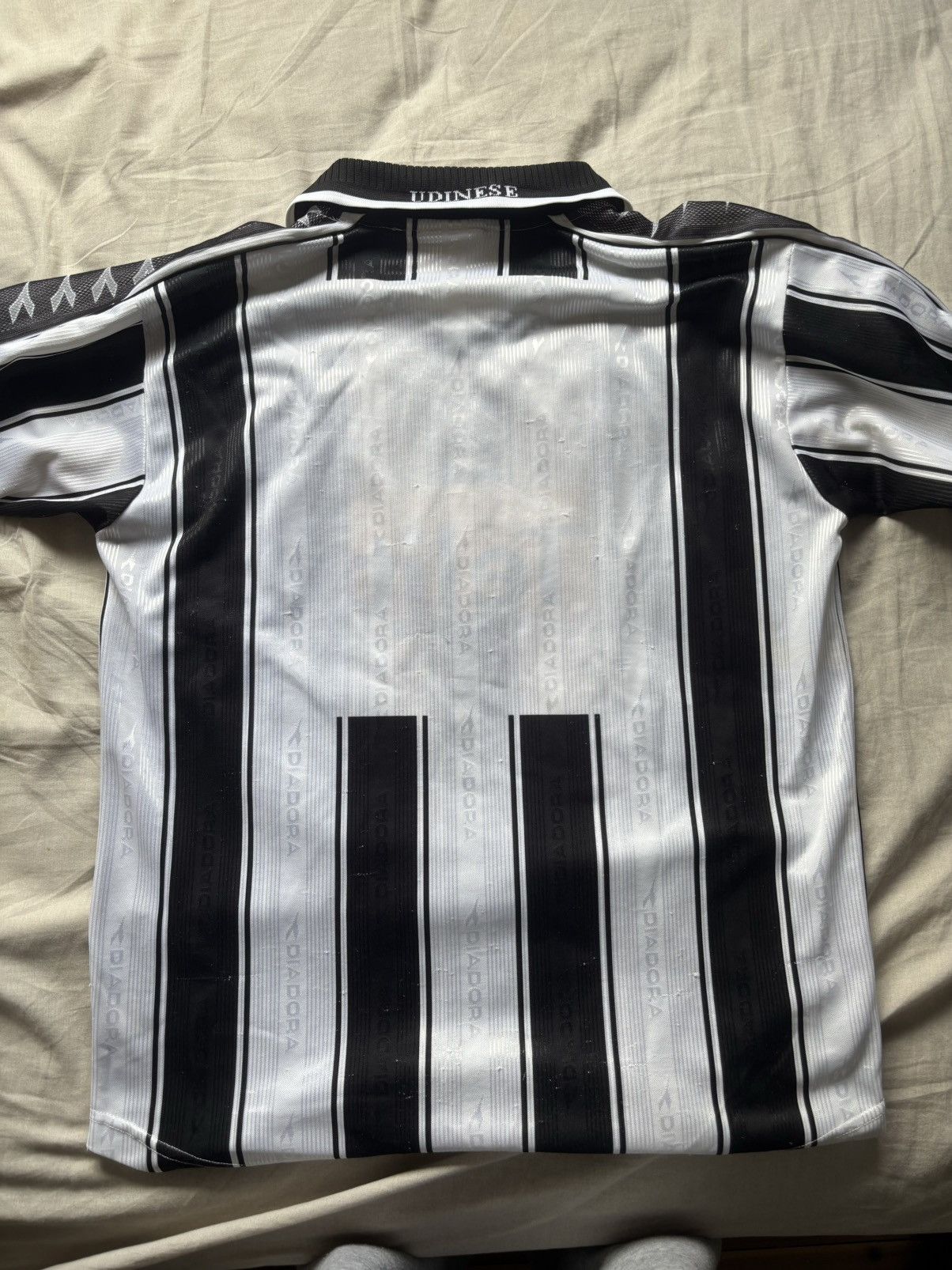 Diadora Udinese 2000-01 home jersey Size US XL / EU 56 / 4 - 2 Thumbnail