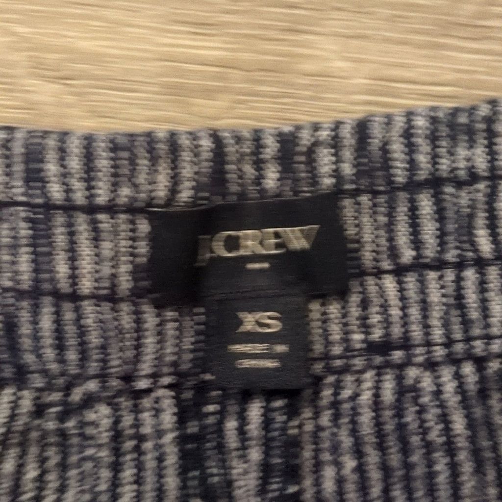 J.Crew J. Crew blue pin stripe shorts size XS Size 27" / US 4 / IT 40 - 2 Thumbnail