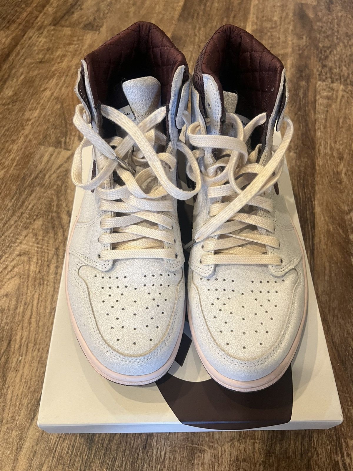 A Ma Maniere × Jordan Brand Jordan 1 Retro High OG x A Ma Maniére Size US 10.5 / EU 43-44 - 3 Thumbnail