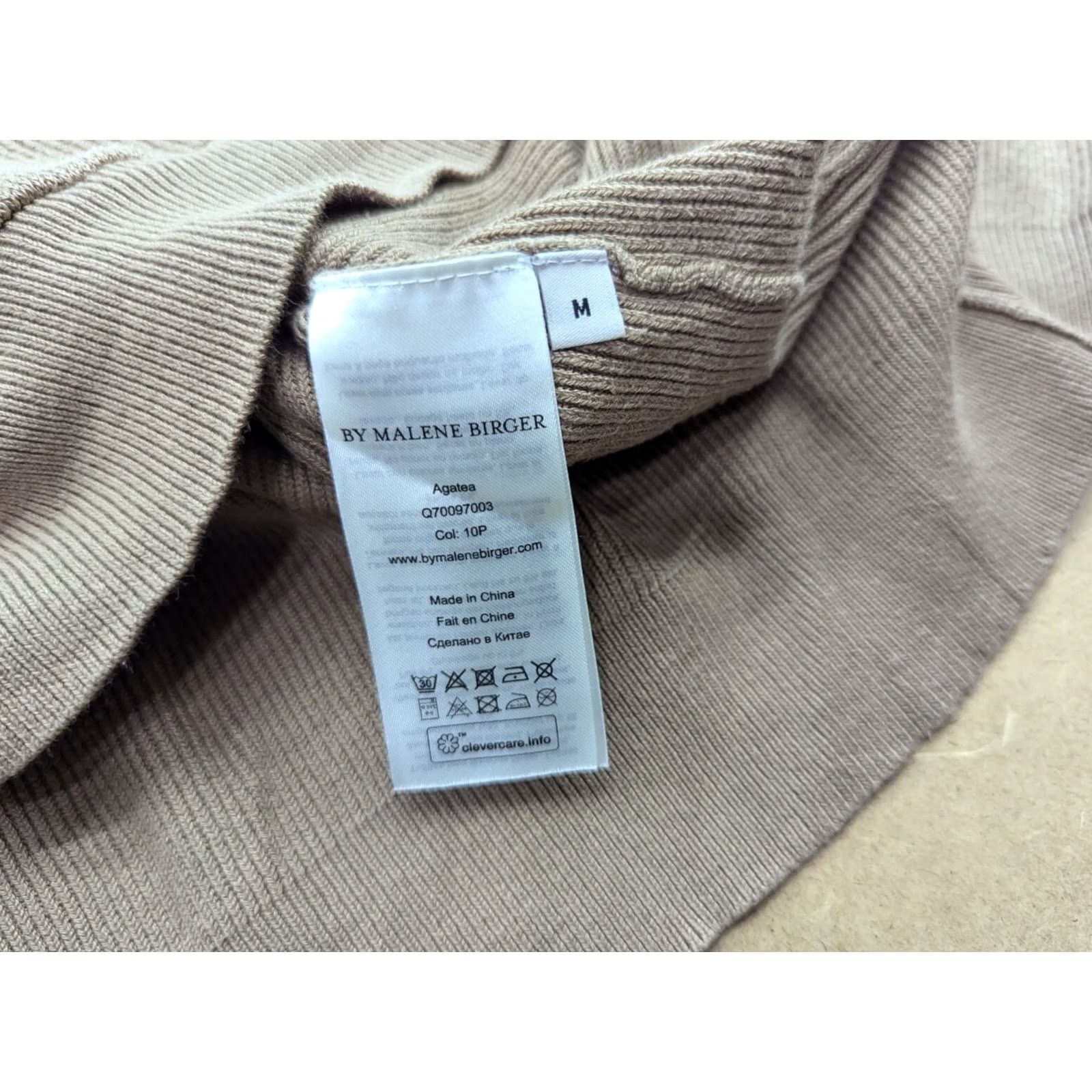 By Malene Birger Malene Birger Hoody Womens M Beige Long Sleeve Sport Moisture Wicking Hoodie Casual Activewear Size M / US 6-8 / IT 42-44 - 6 Thumbnail