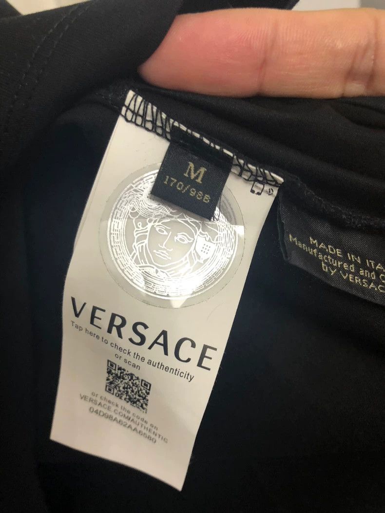 Versace Versace Embroidered short sleeves Size US M / EU 48-50 / 2 - 4 Thumbnail