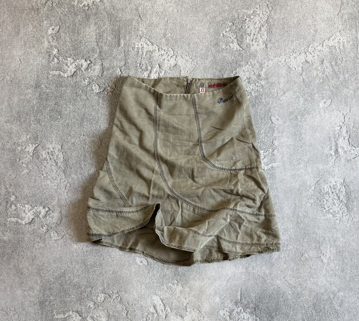 Miss Sixty Miss Sixty XS avantgarde flared mini skirt vintage Y2K 90s Size 25" / US 0 / IT 36 - 1 Thumbnail