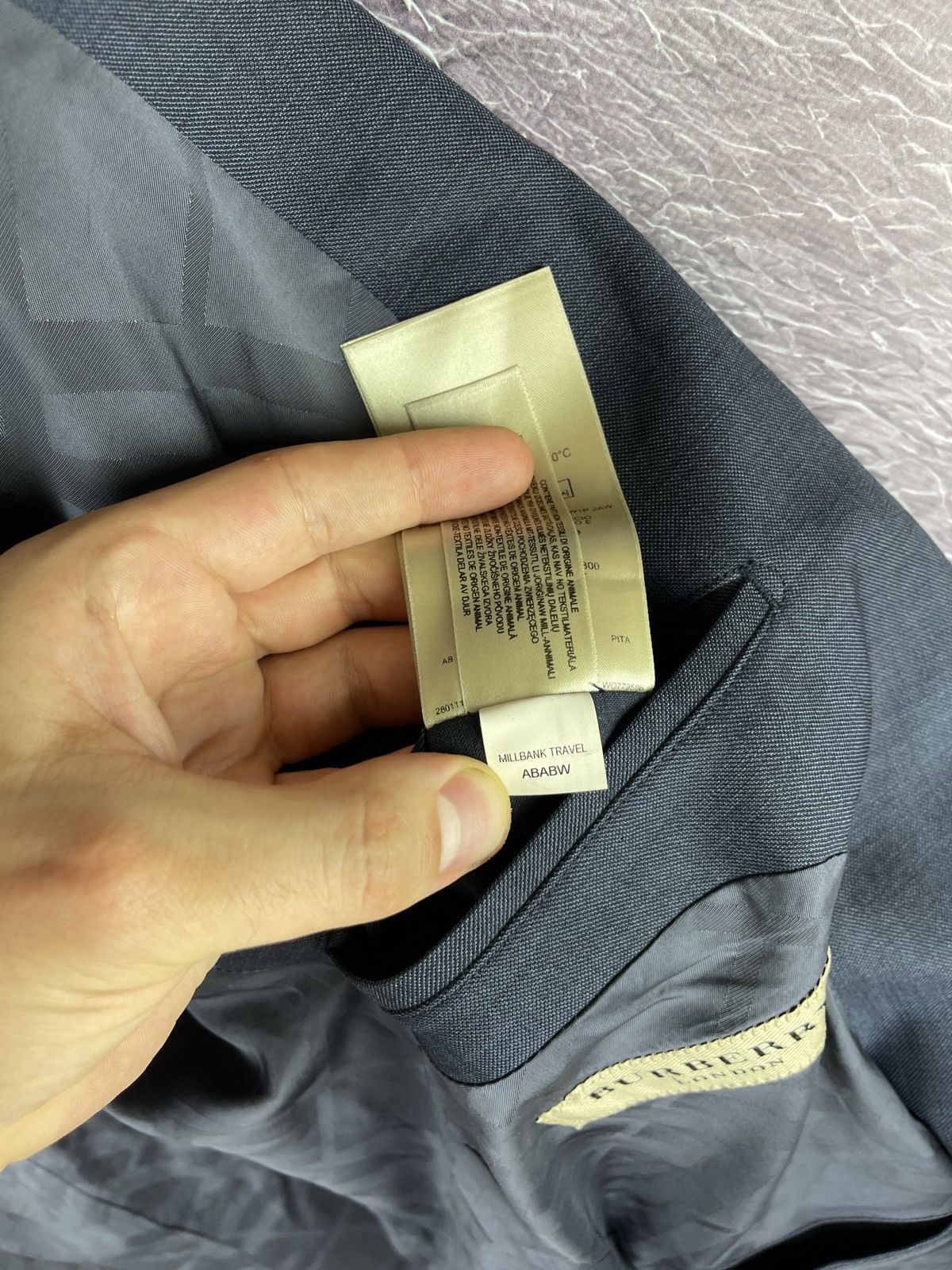Burberry Burberry London Millbank Travel 2 button blazer check wool Size 42R - 12 Thumbnail