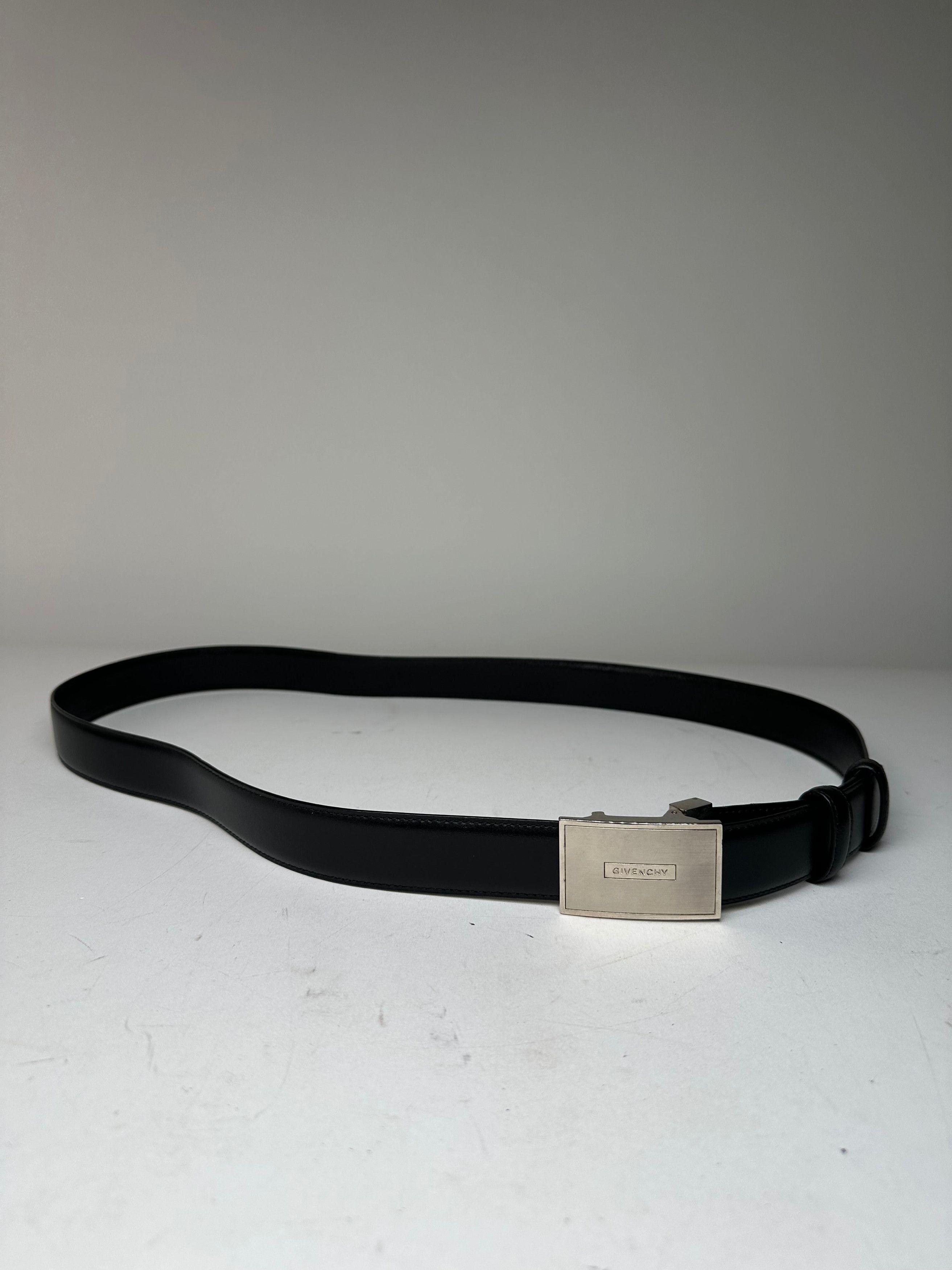 Givenchy Vintage Leather Belt Black Size ONE SIZE - 1 Thumbnail