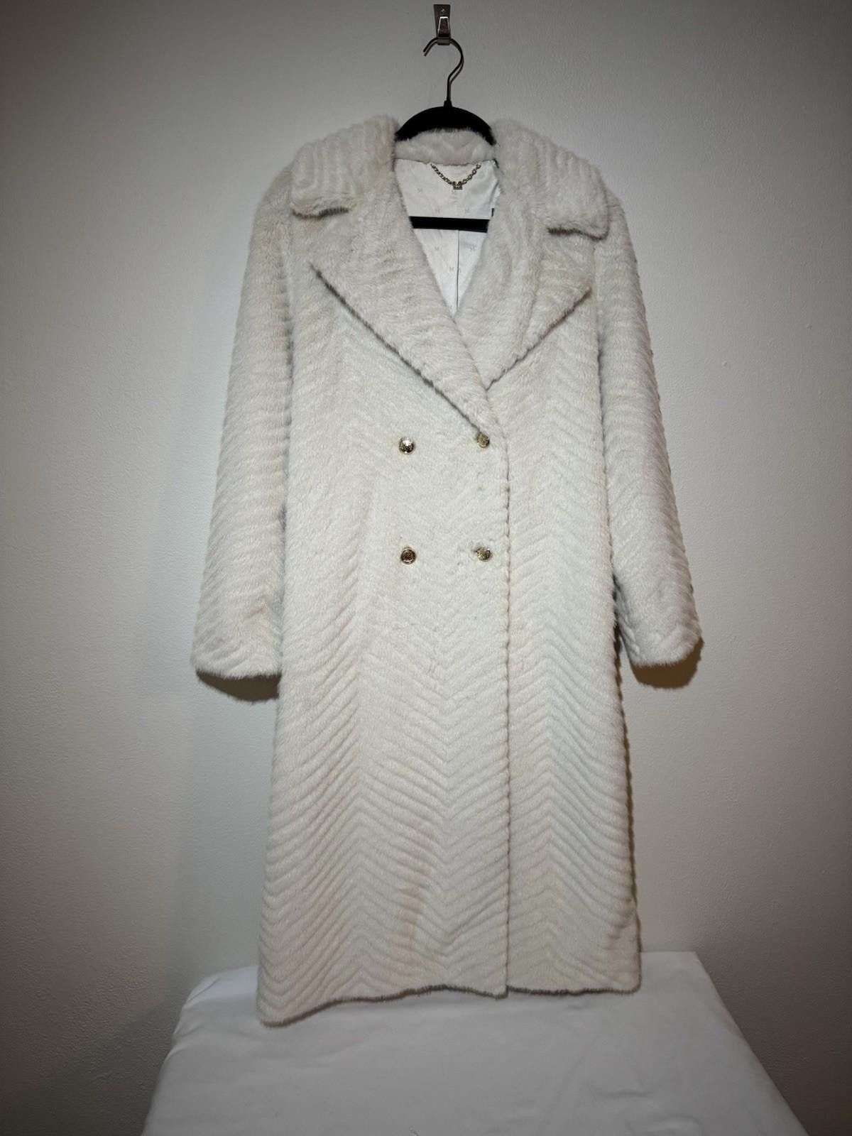 Georges Marciano $650 MARCIANO CLAIRE LONG FAUX FUR WOMENS COAT MEDIUM IVORY Size M / US 6-8 / IT 42-44 - 7 Thumbnail