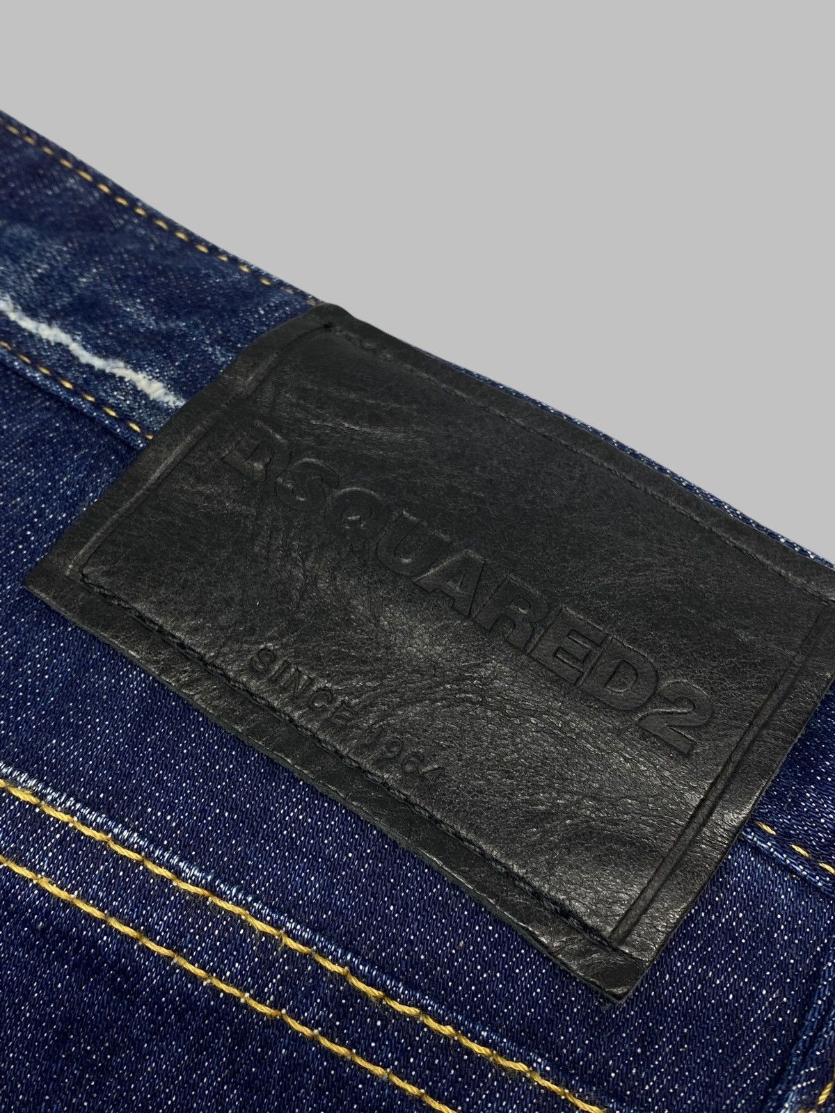 Dsquared2 🔥 DSQUARED2 DAISY EMBROIDERED JEANS Y2K COOL GUY VIBES Size US 34 / EU 50 - 18 Thumbnail
