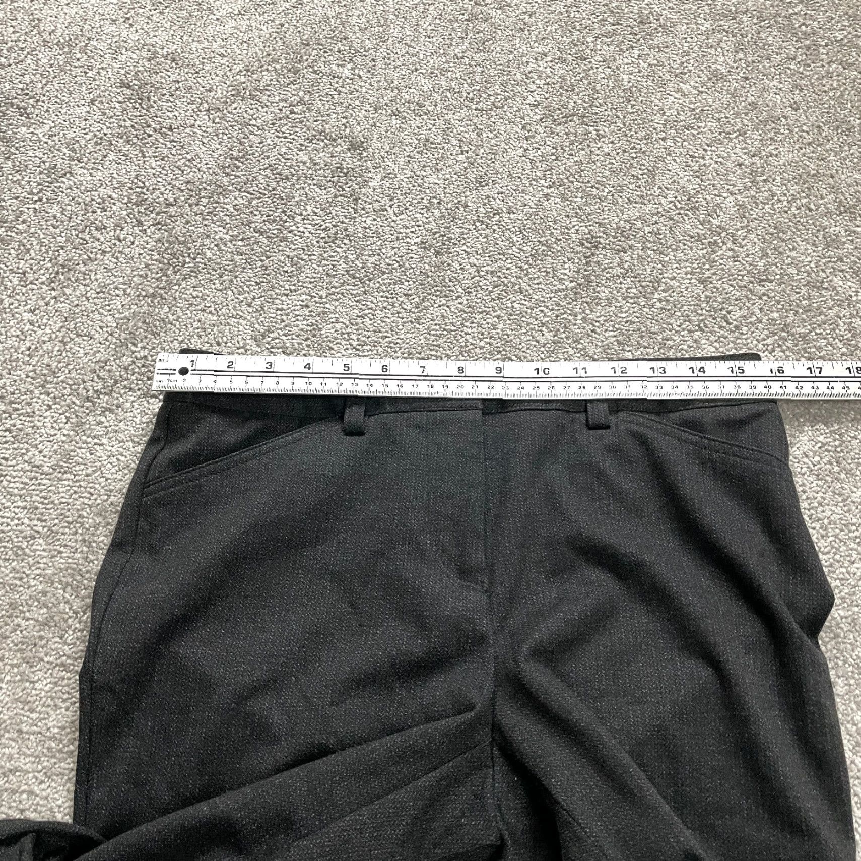 Andrew Marc Andrew Marc Pants Size 8 32x29 Black Solid Polyester Blend Stretch Womens Size 30" / US 8 / IT 44 - 5 Thumbnail