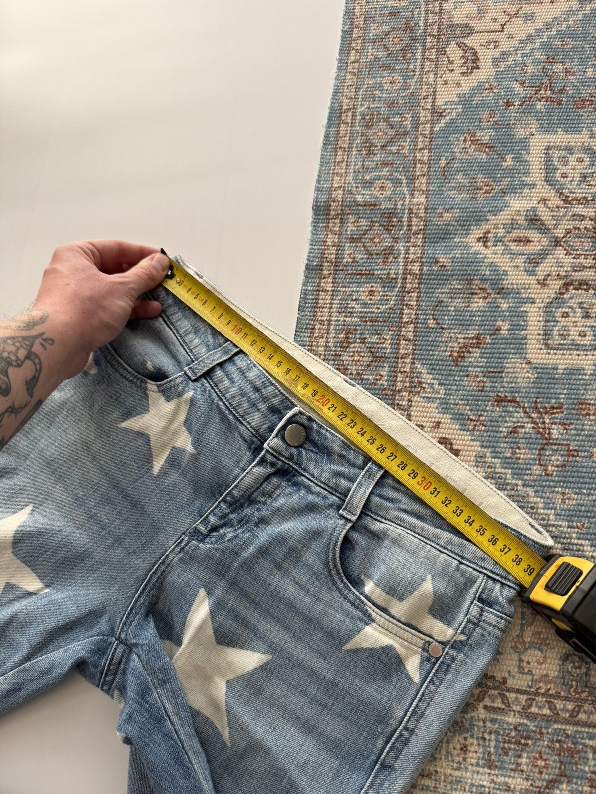 Stella McCartney Stella McCartney Star Print Jeans Size 27" / US 4 / IT 40 - 13 Thumbnail
