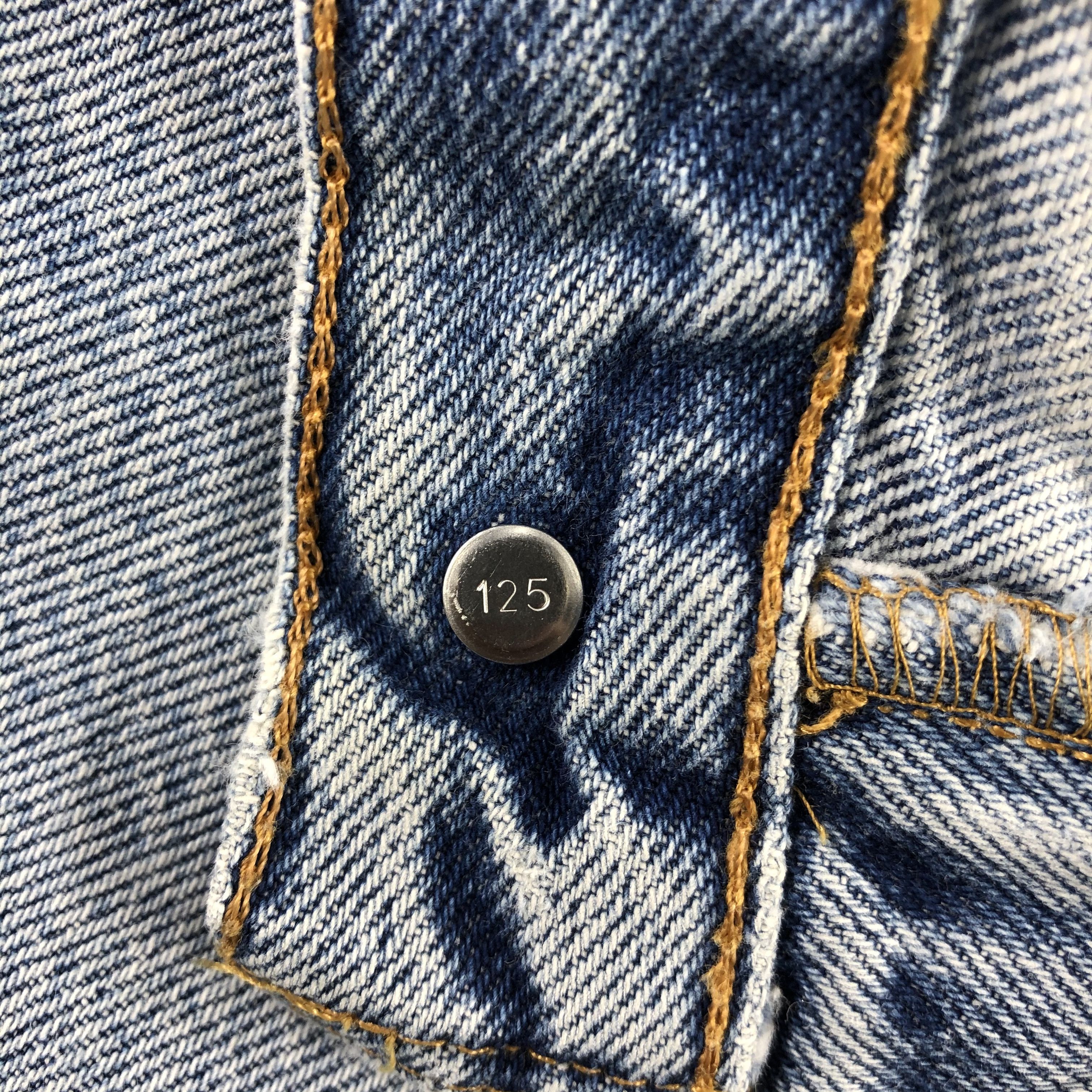 Levi's × Vintage 90s Vintage Blue Wash Levis 550 Jeans-JM3116 Size US 37 - 13 Thumbnail