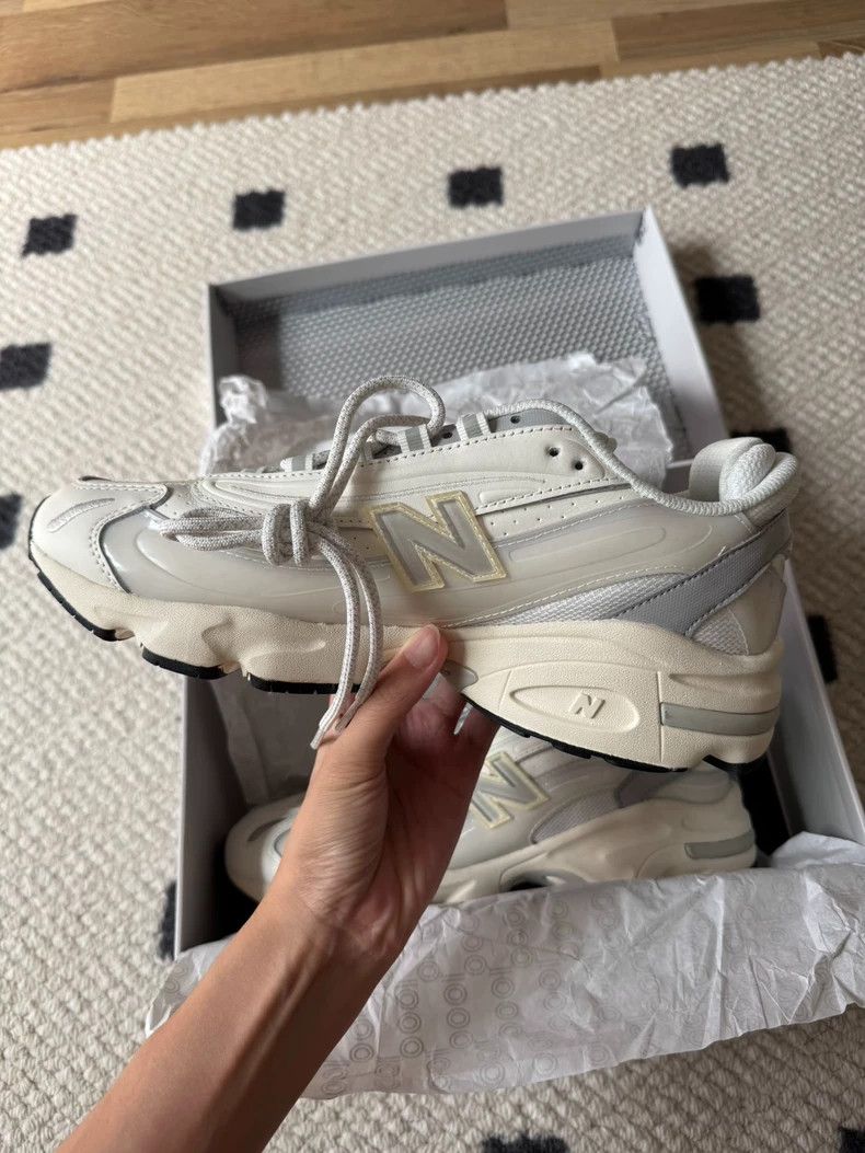 Aime Leon Dore Aime leon doreComfortable, versatile, breathable low-top ru Size US 9.5 / EU 42-43 - 3 Thumbnail