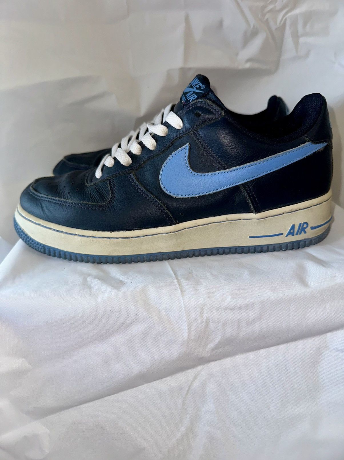 Nike 2002 NIKE AIR FORCE 1 OBSIDIAN COLUMBIA BLUE SKU :624040 441 Size US 10 / EU 43 - 4 Thumbnail
