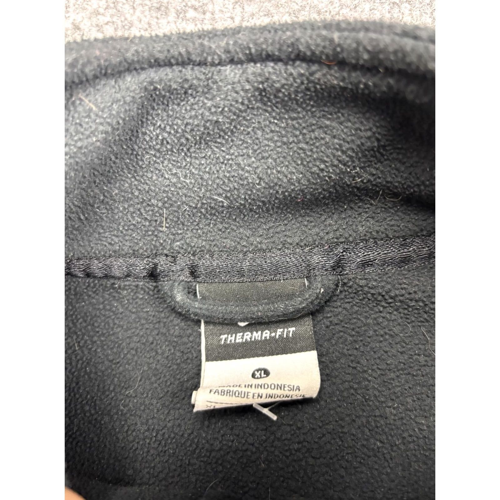 Nike Nike Therma-FIT Jacket Womens XL Black Full Zip Fleece Pockets Running Athletic Secure Zipped Pockets Office Casual Womens XL Black Therma-FIT Jacket Size XL / US 12-14 / IT 48-50 - 3 Thumbnail