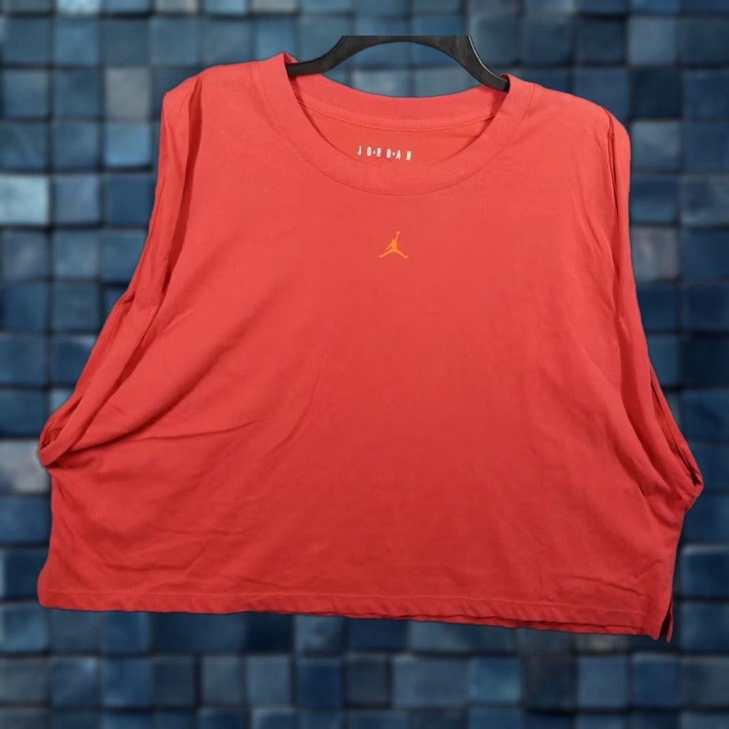 Nike Nike Air Jordan Shirt Women's 1X Crop Tank - Red - Sleeveless Gym Weightlifting Training Activewear - Nike Air Jordan - Plus Size Women Size XL / US 12-14 / IT 48-50 - 1 Thumbnail