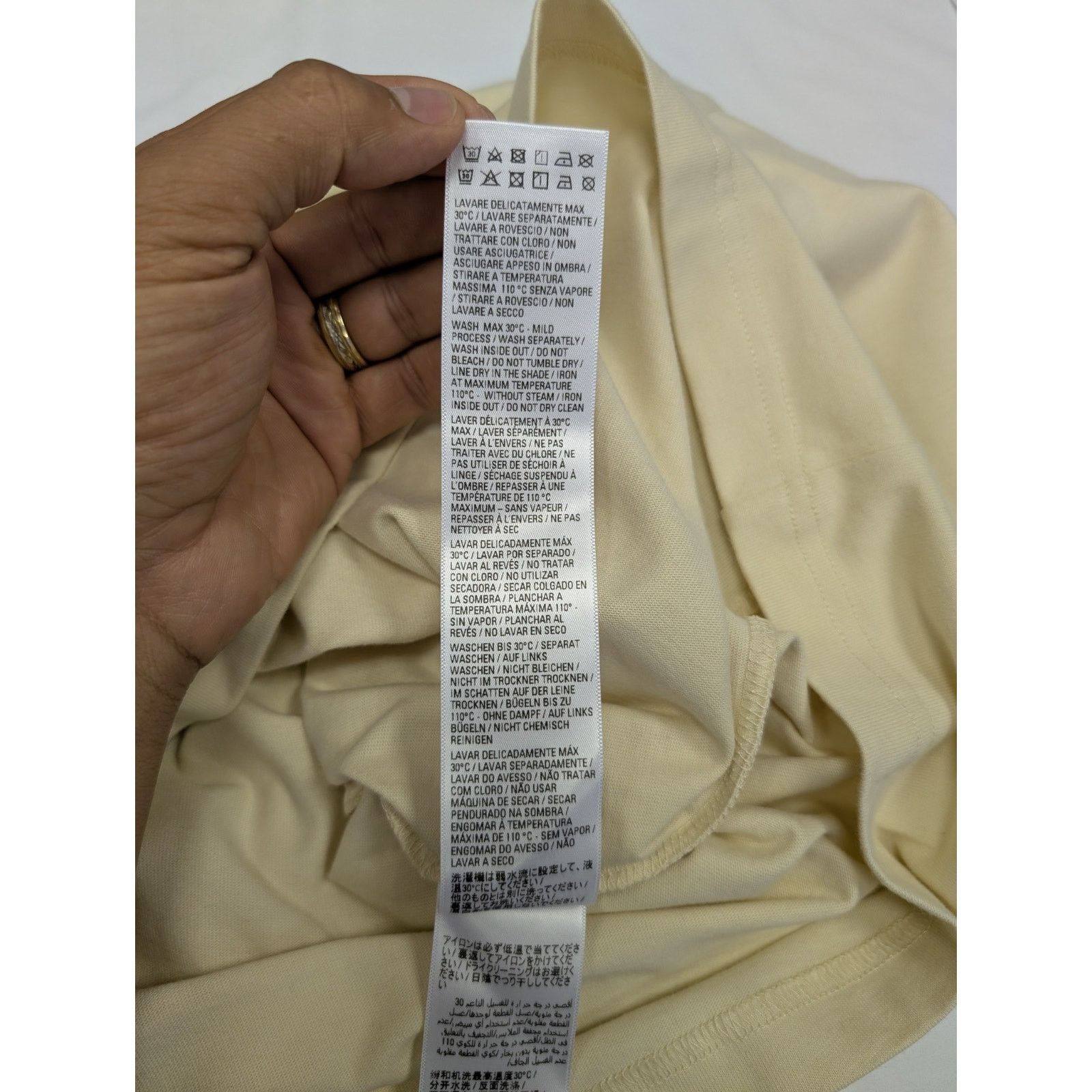 Balenciaga o1rshd1 Embro Pol Campgn Vintage Jersey T-Shirt Mix Metal Size US S / EU 44-46 / 1 - 12 Thumbnail