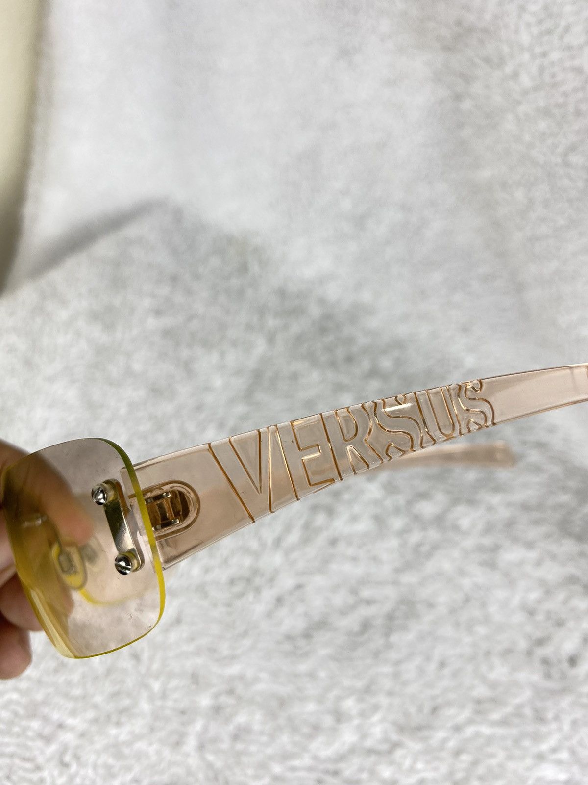 Versus 🔥RARE🔥 Vintage 90s VERSUS by VERSACE Peach Sunglasses Size ONE SIZE - 6 Thumbnail