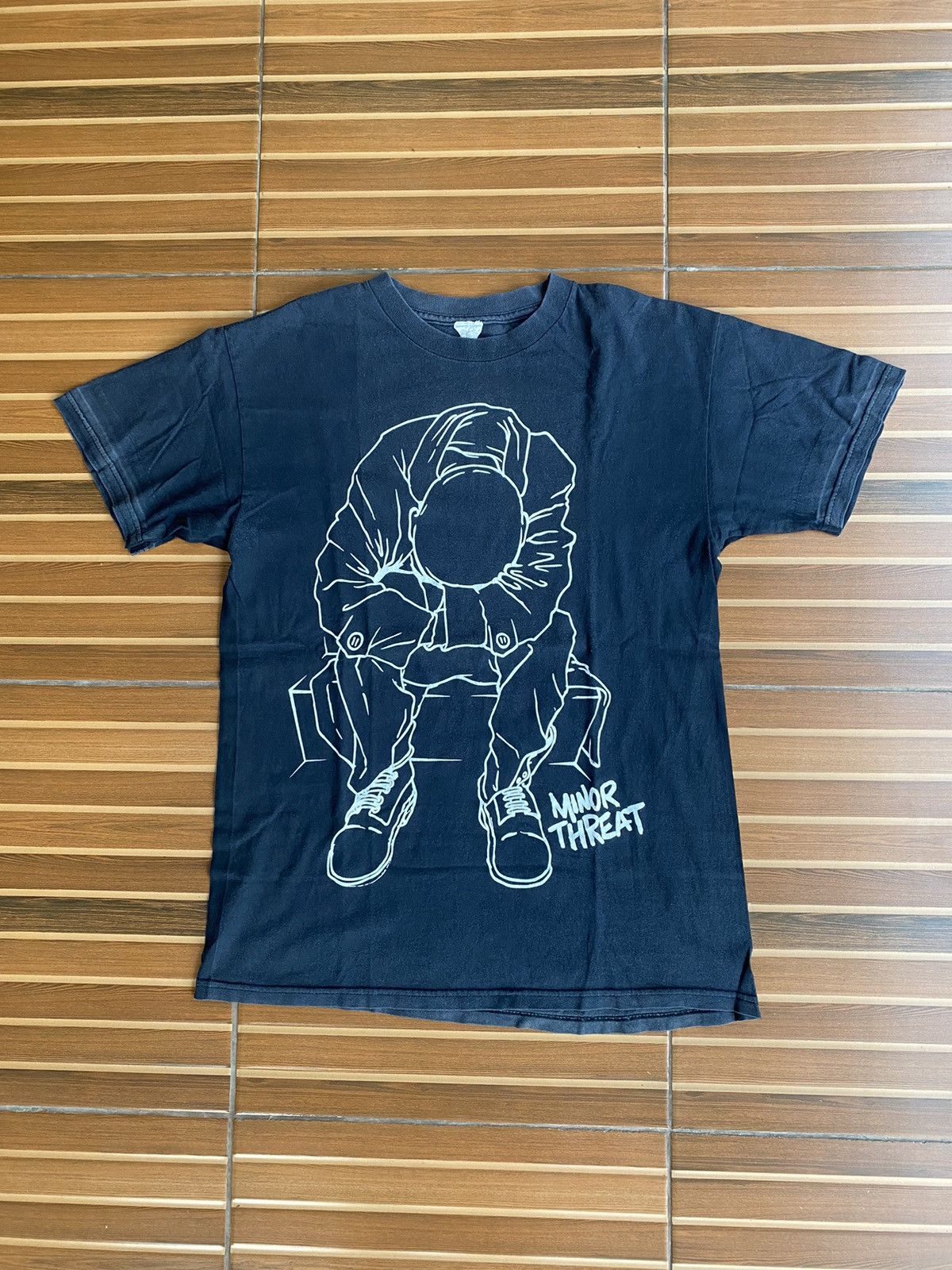 Band Tees × Vintage 💸BINDINGOFFER💸Vintage Minor Threat Ian mackaye photos tee Size US M / EU 48-50 / 2 - 1 Thumbnail