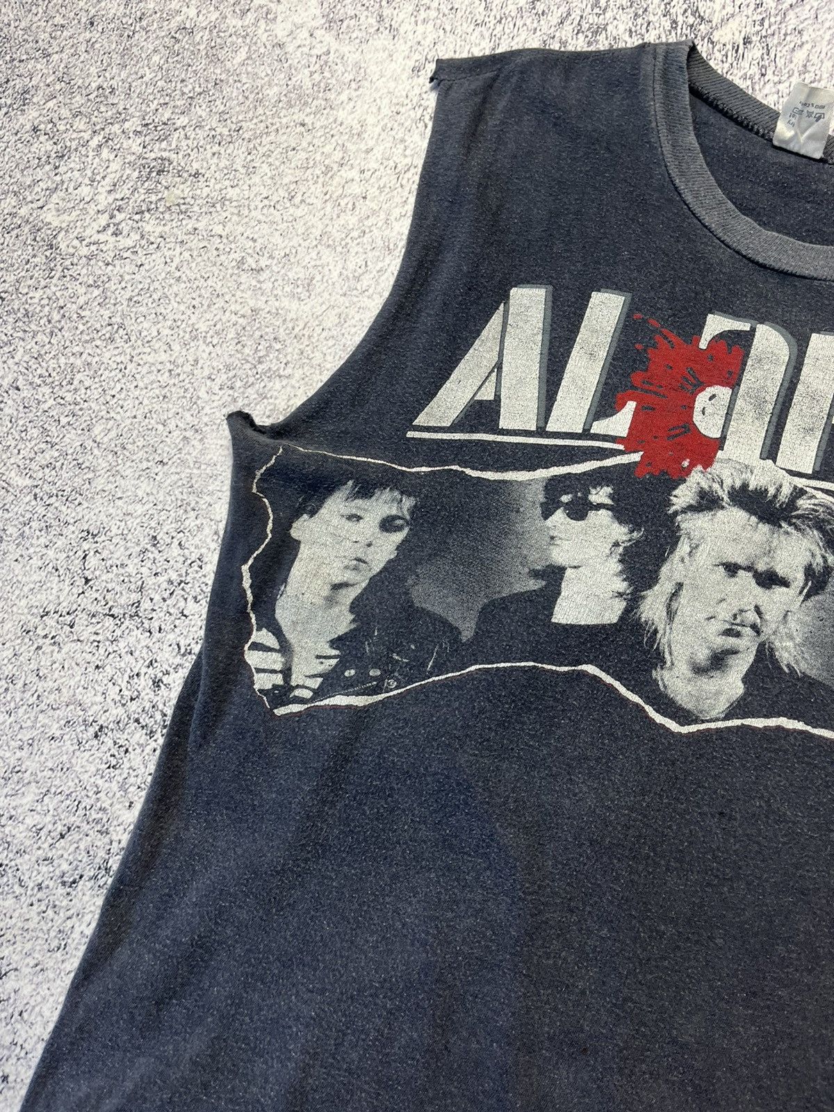 Band Tees RARE Vintage 1986 Alarm Spirit Of '86 In USA Band Tour Shirt Size US S / EU 44-46 / 1 - 7 Thumbnail