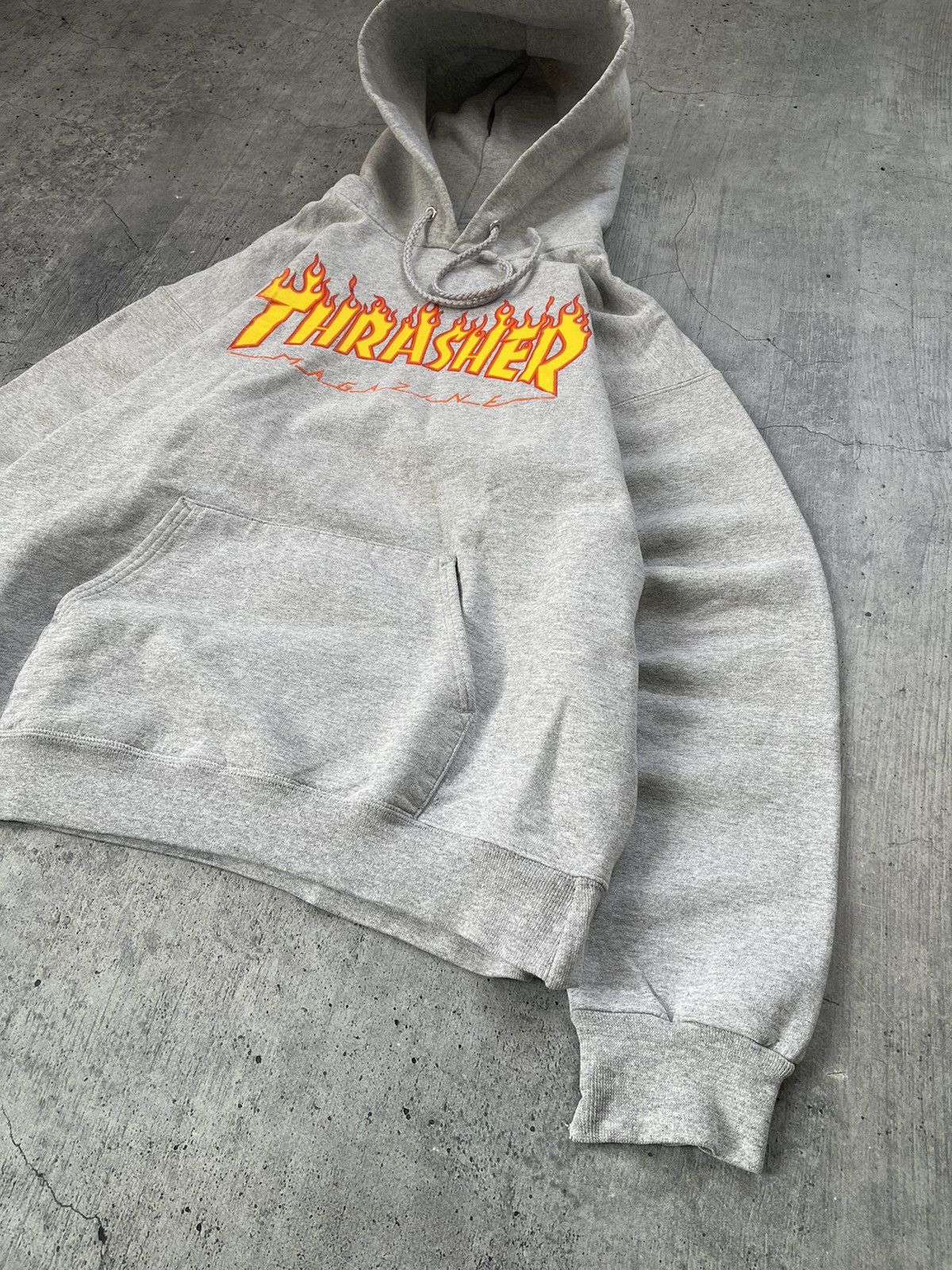 Thrasher × Vintage Vintage Thrasher Y2K Streetwear style oversized boxy hoodie Size US S / EU 44-46 / 1 - 5 Thumbnail