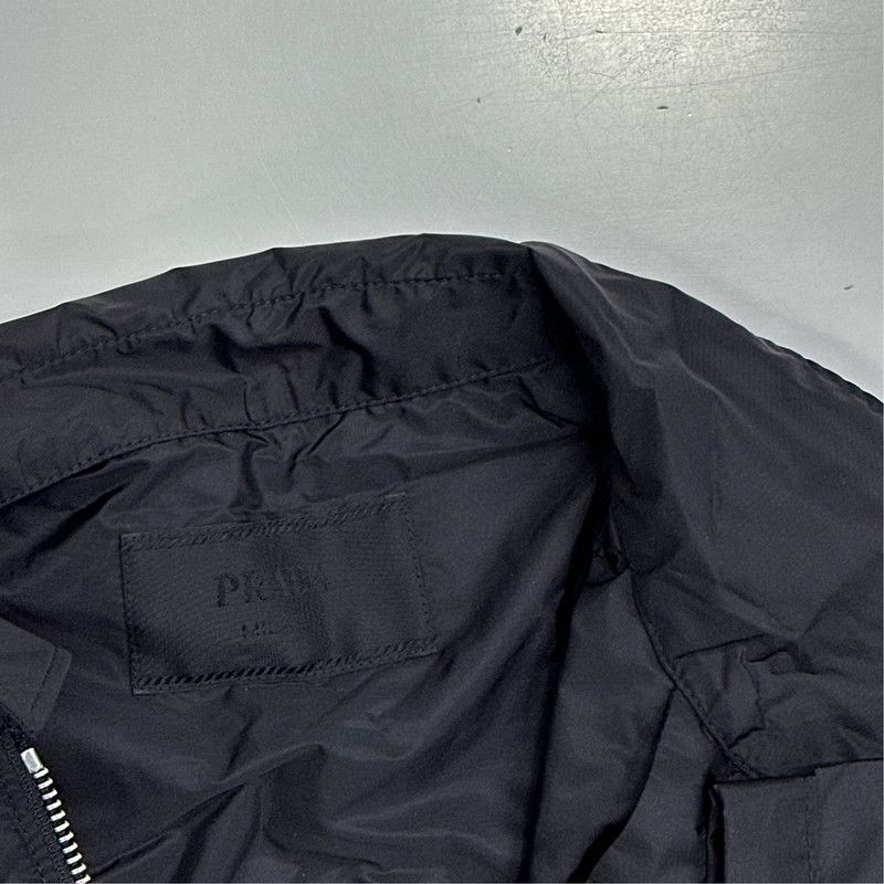 Prada Prada Re-Nylon Black Zip Short Sleeve Shirt Size US S / EU 44-46 / 1 - 1 Thumbnail