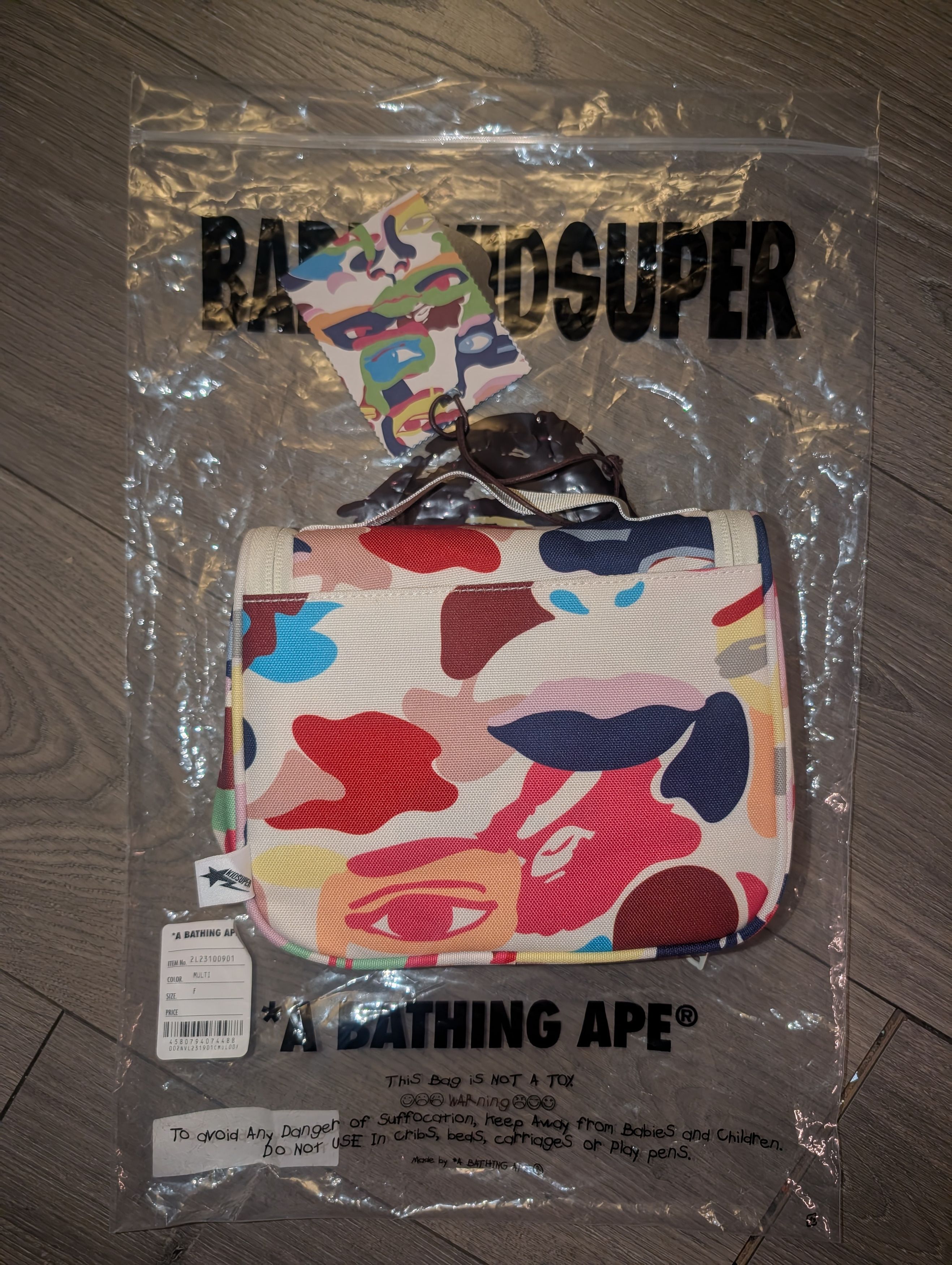 Bape A Bathing Ape Bape Kid Super Essentials Bag Sleep Mask Socks Size ONE SIZE - 2 Thumbnail