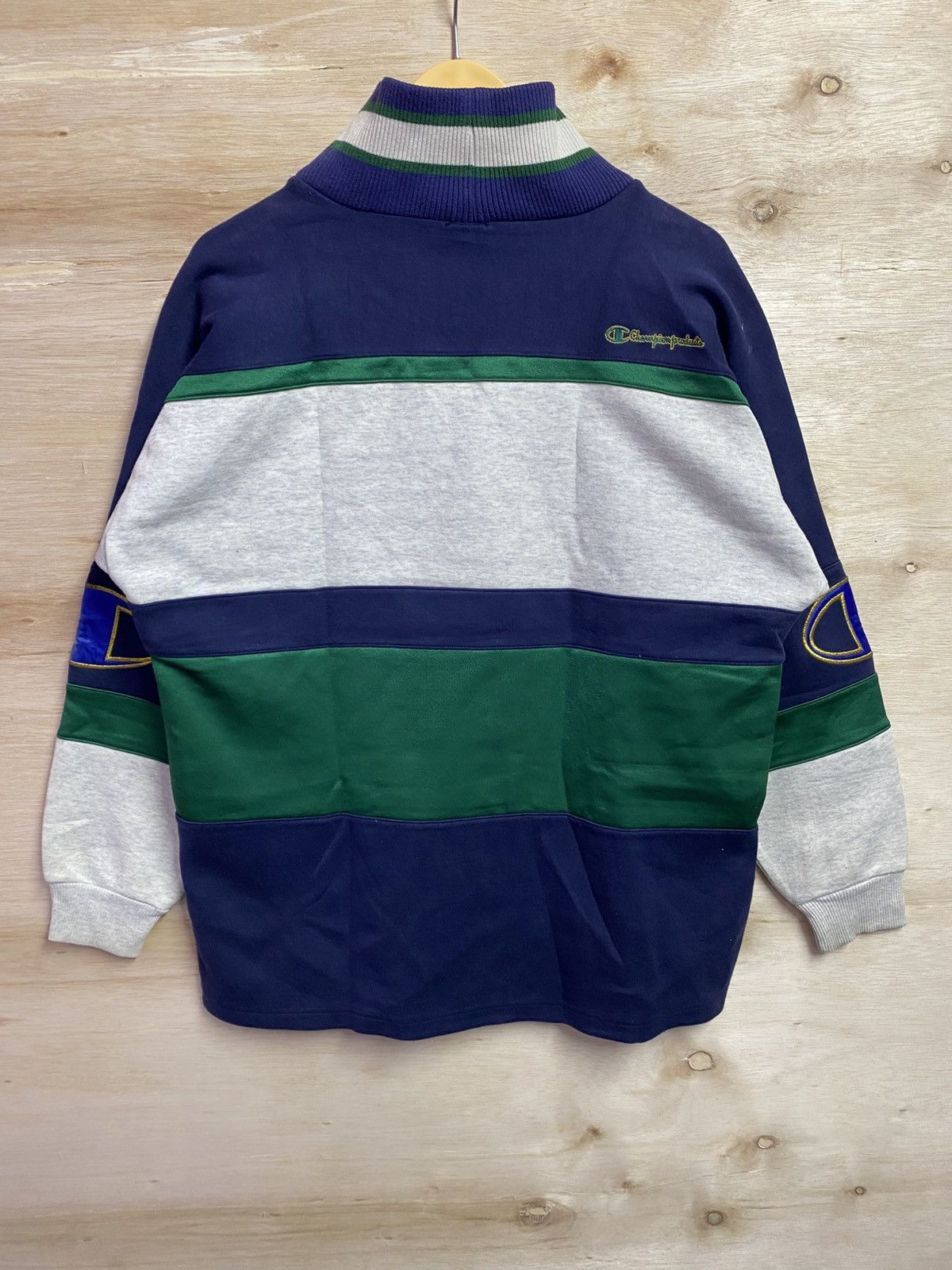 Champion Vintage champion big logo spell out sweatshirt Size US XL / EU 56 / 4 - 8 Thumbnail