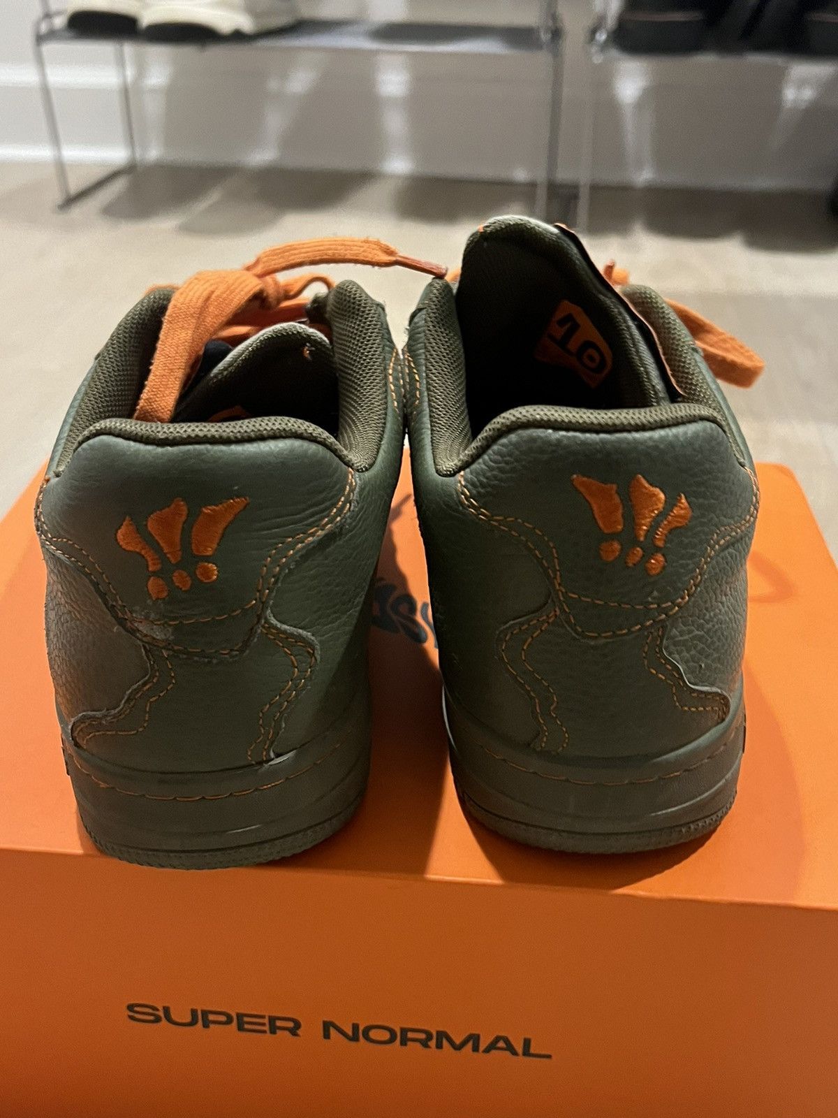 MSCHF Friends and Family MSCHF “Deer Hunter” sneaker Size US 10 / EU 43 - 8 Thumbnail