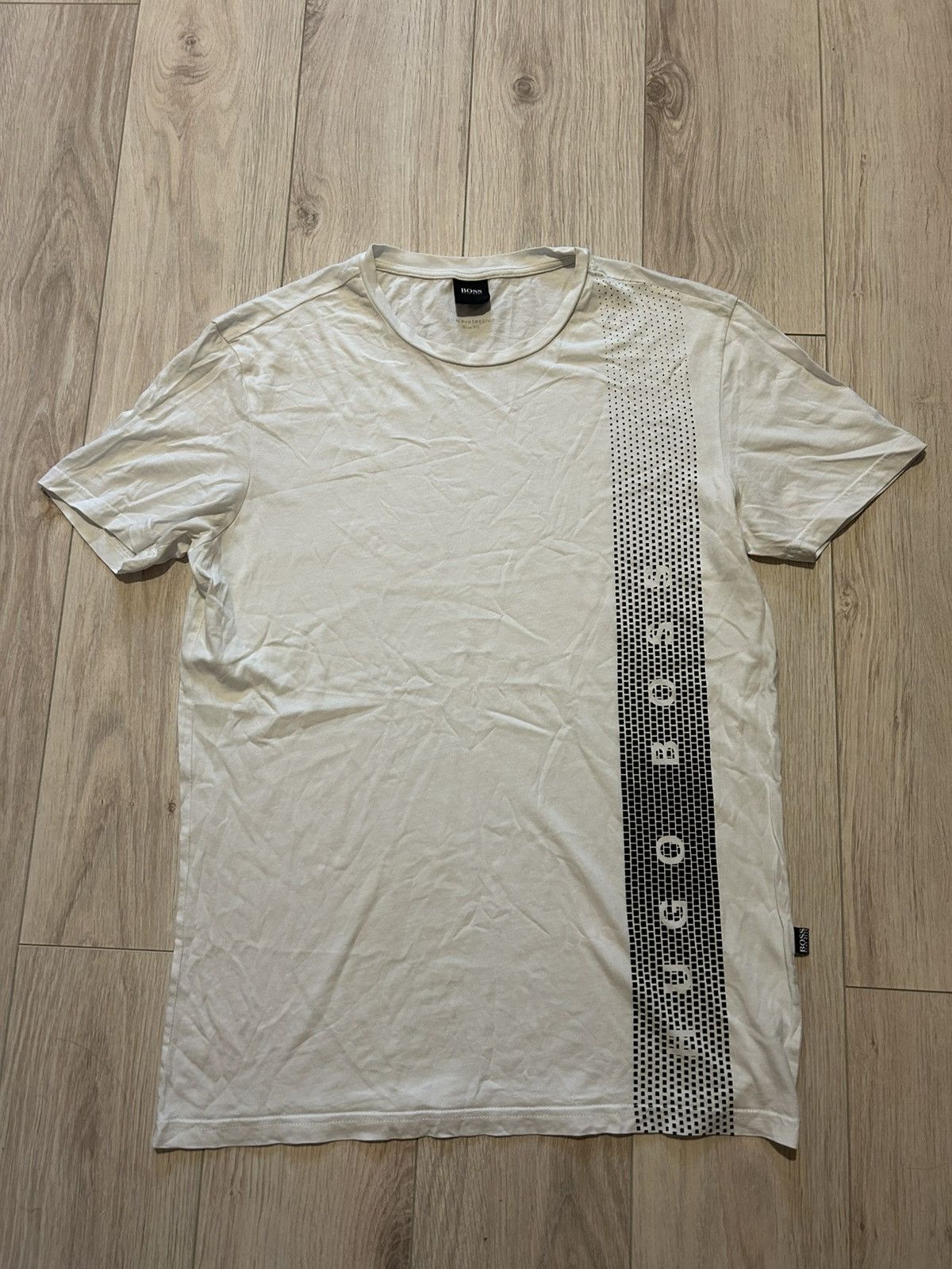 Hugo Boss Hugo Boss slim fit basic white black tee Size US L / EU 52-54 / 3 - 1 Thumbnail