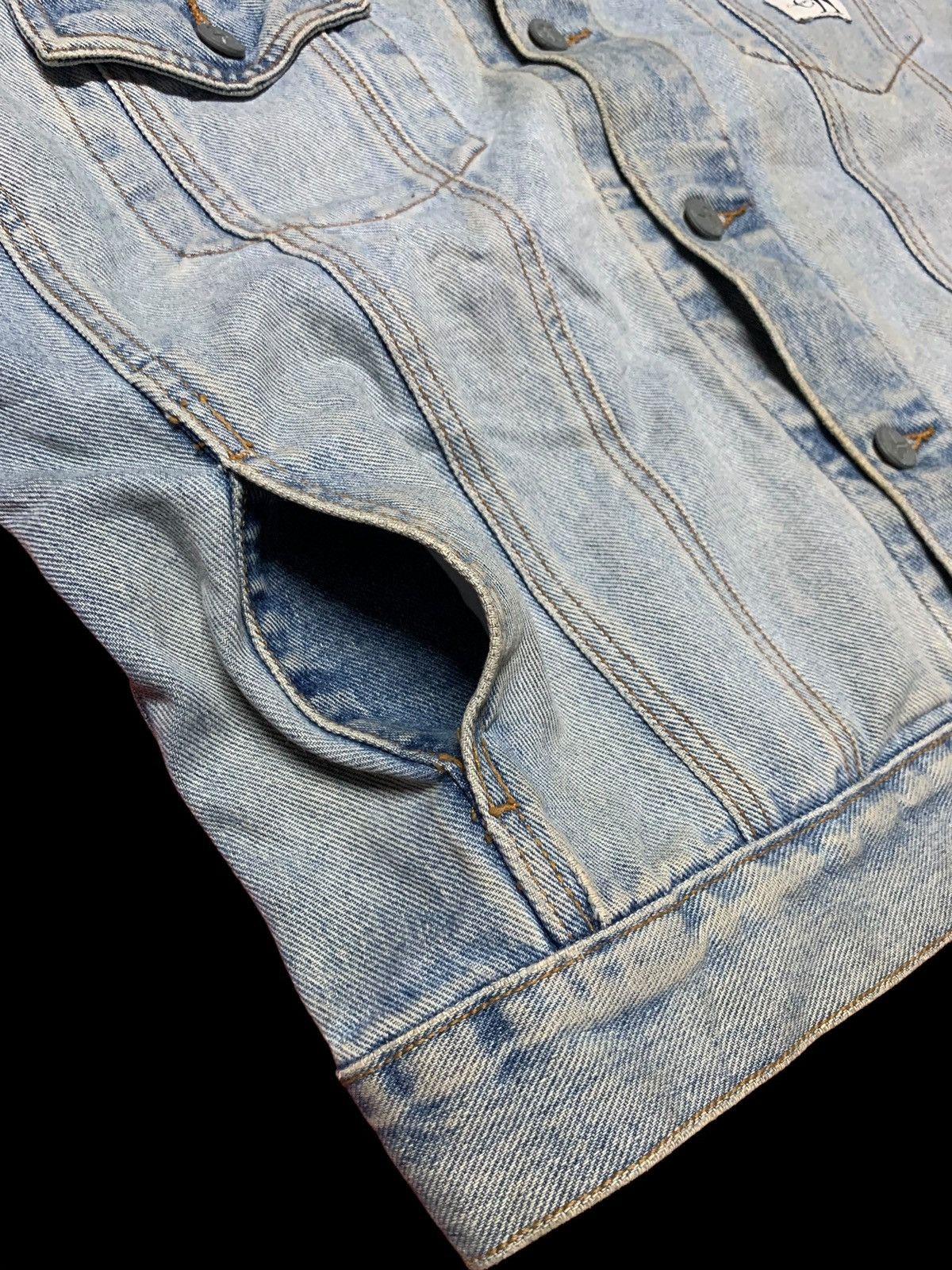 Calvin Klein Vintage Calvin Klein Denim Jacket Size US L / EU 52-54 / 3 - 9 Thumbnail