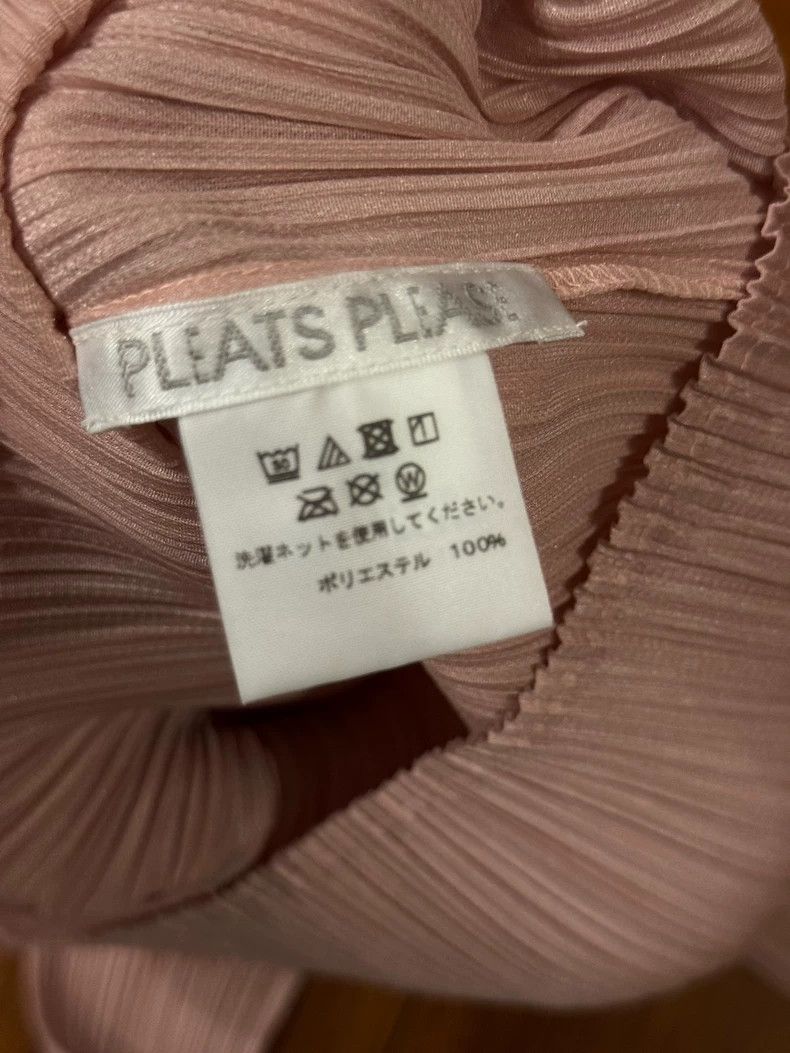 Issey Miyake Issey Miyake size:3 A fairy pink pleated high-neck top Size S / US 4 / IT 40 - 2 Thumbnail