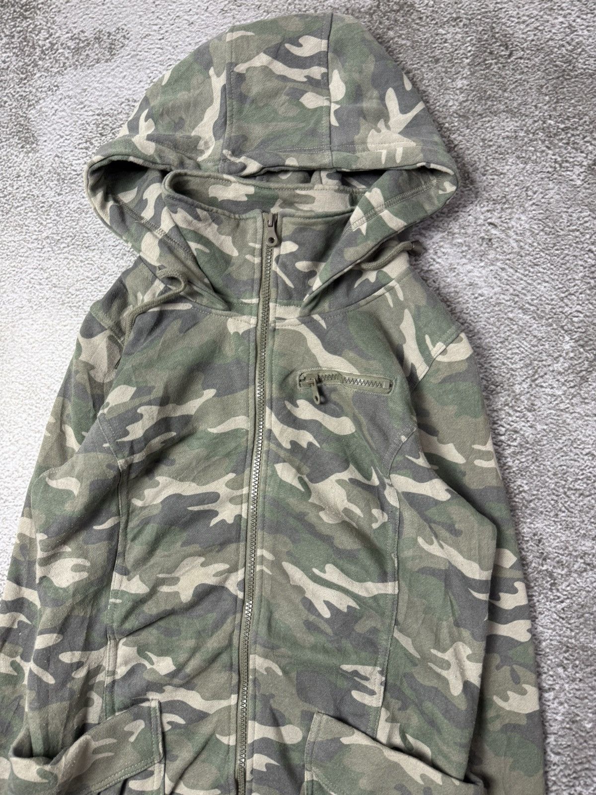 Share Spirit Homme Military camo hoodie colza Size US S / EU 44-46 / 1 - 3 Thumbnail