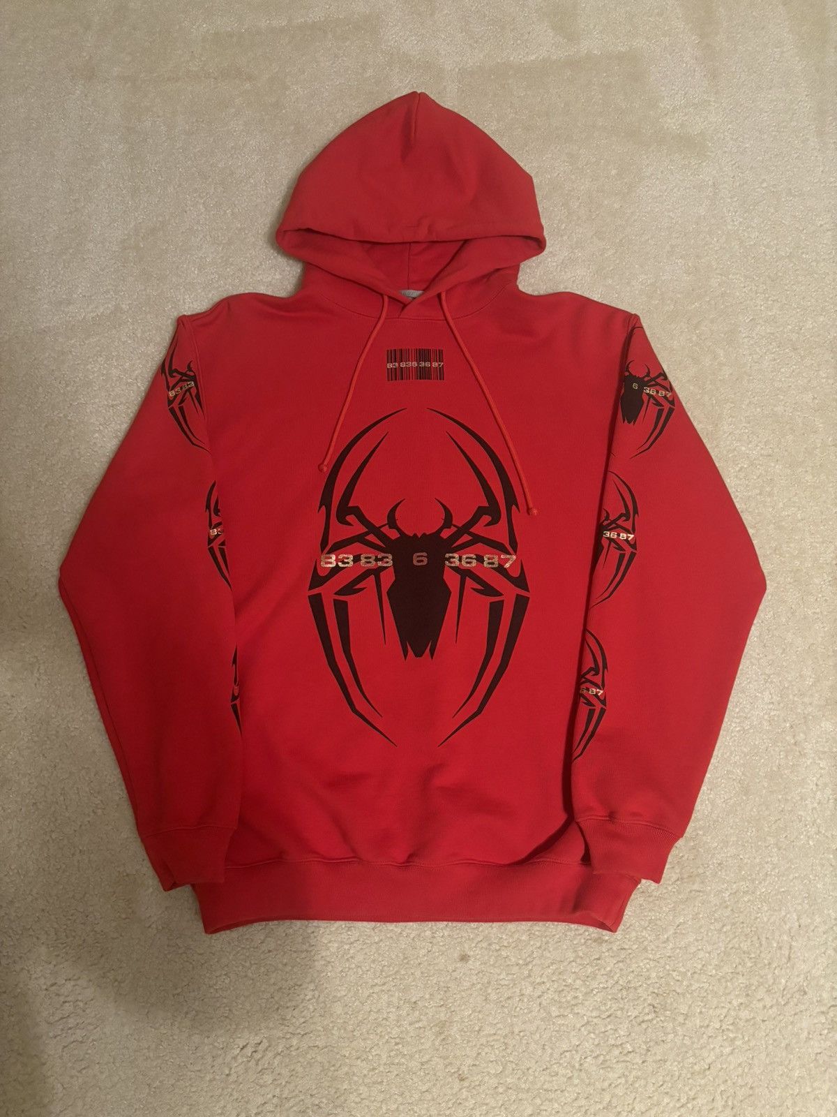 Vetements Vetements VTMNTS Barcode Spider Man Print Hoodie Red Size US XS / EU 42 / 0 - 1 Thumbnail
