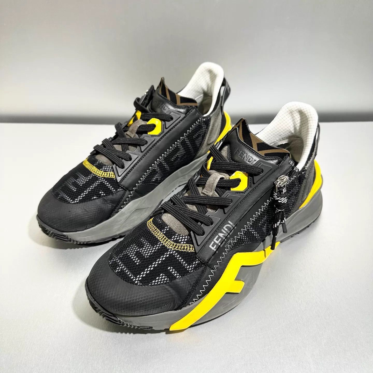 Fendi Multi Color Lowtop Sneakers Size 8 Size US 8 / EU 41 - 1 Thumbnail