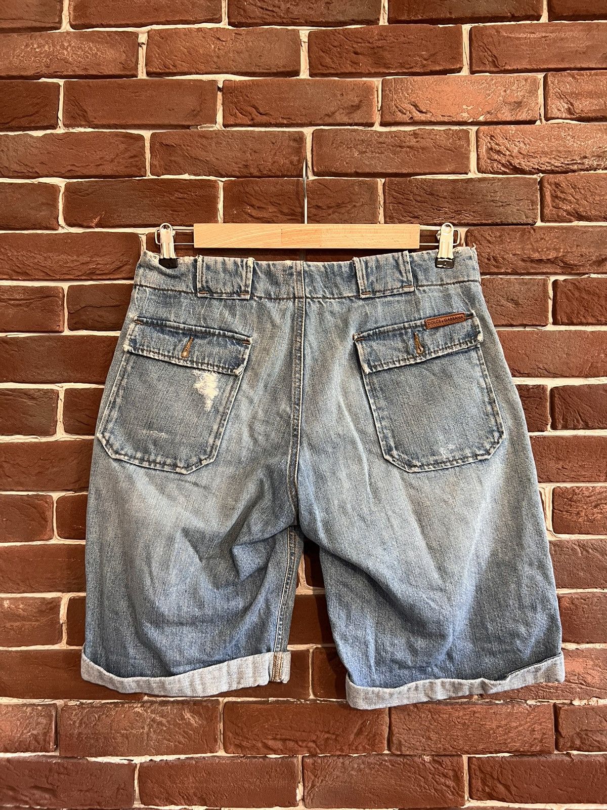 Dolce & Gabbana Vintage Dolce & Gabbana Jeans Cargo Denim Shorts Pants 44 Size US 28 / EU 44 - 2 Thumbnail