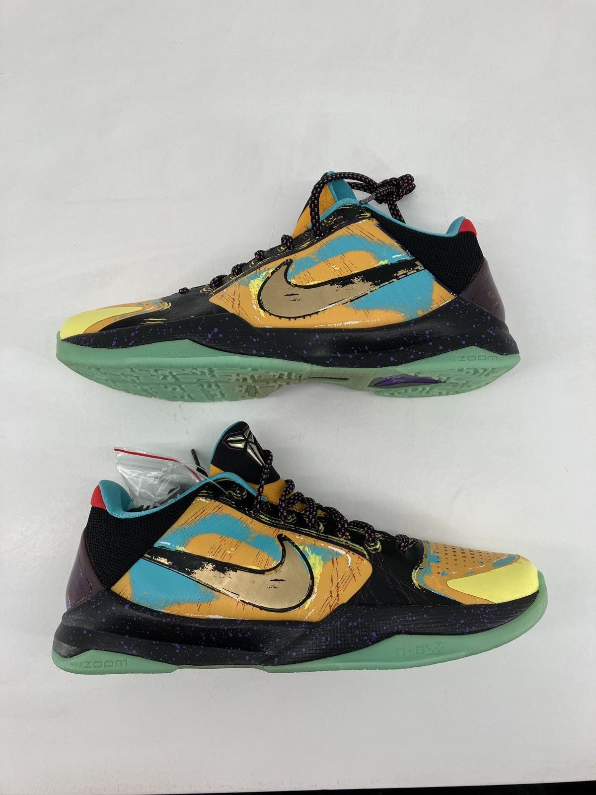 Nike Nike Kobe 5 Prelude (Finals MVP) Size US 10 / EU 43 - 2 Thumbnail