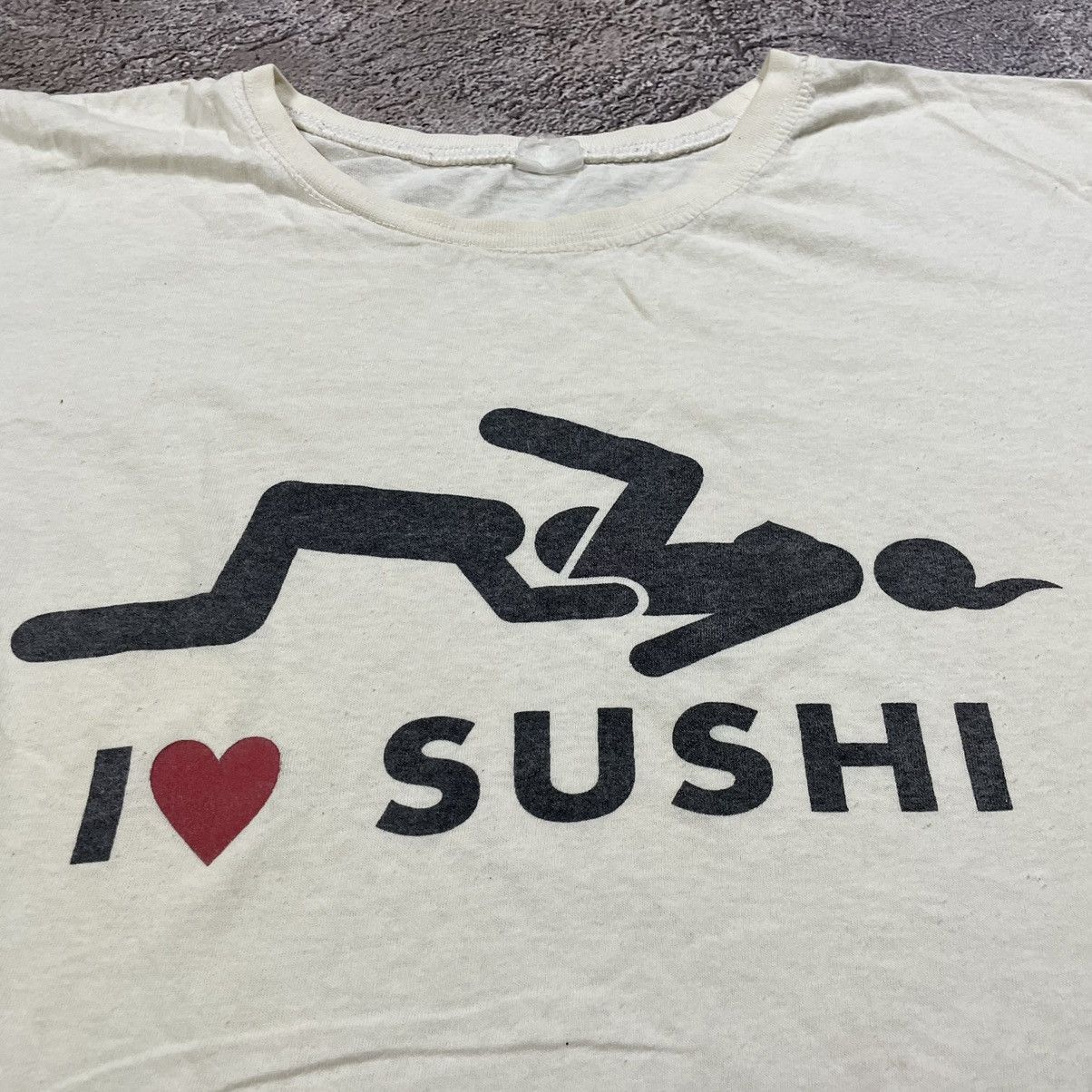 Vintage Vintage Y2K Sushi Graphic Tee Cream Oversized Grunge Faded L Size US L / EU 52-54 / 3 - 5 Thumbnail