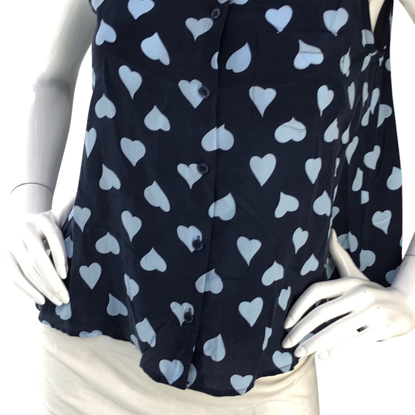 Equipment Equipment Size S Top Mina Blouse Heart Print *TINY FLAW Size S / US 4 / IT 40 - 3 Thumbnail