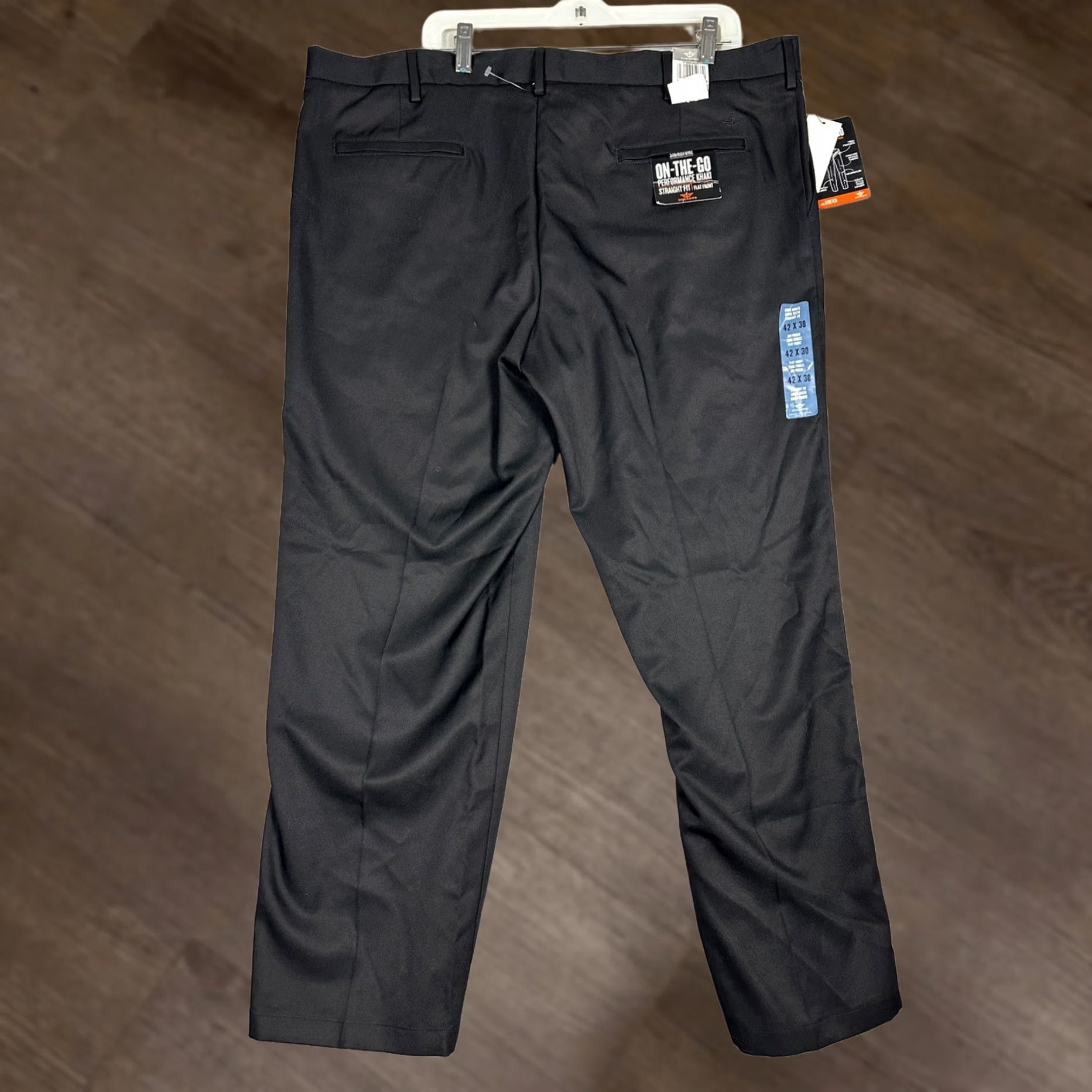 Dockers VINTAGE Dockers Khaki Pants Mens 42x30 On-The-Go Performance Black Straight Fit Size US 42 / EU 58 - 1 Thumbnail