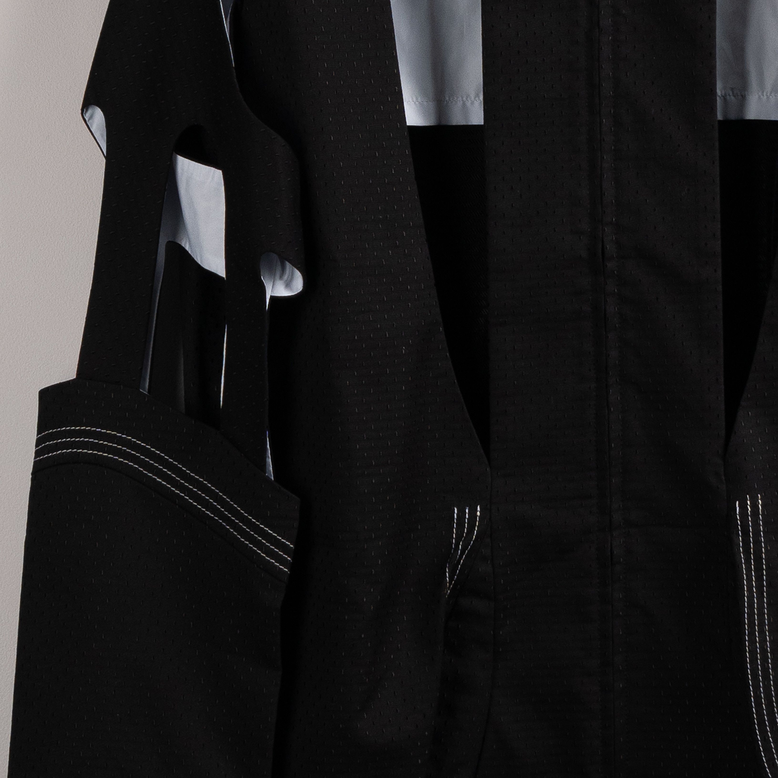 Kiko Kostadinov Kiko Kostadinov SS21 'Hydra' Cut Out Shell Jacket Black Size US S / EU 44-46 / 1 - 12 Thumbnail