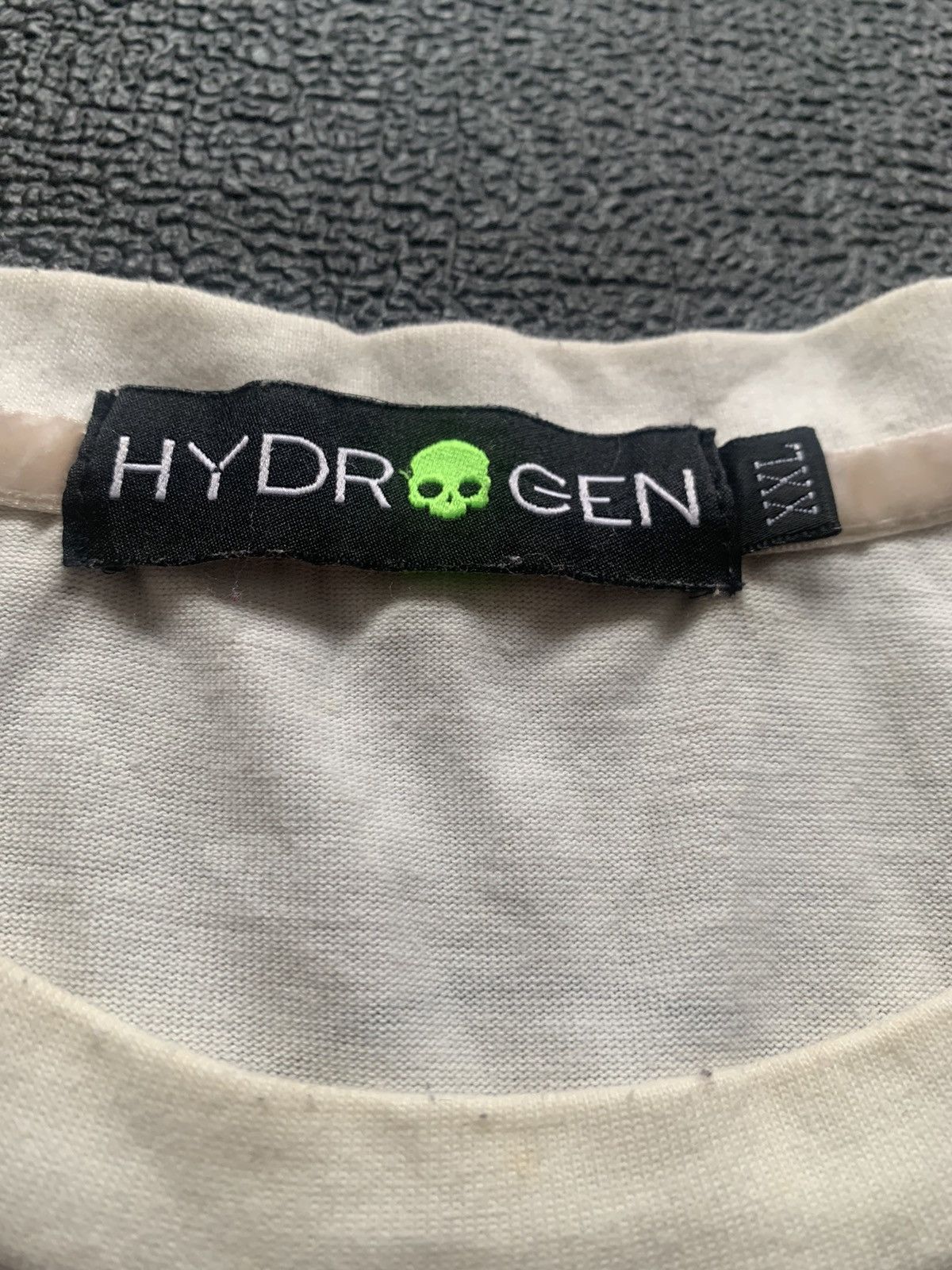 Vintage Hydrogen Skull Long Shirt Size US XL / EU 56 / 4 - 13 Thumbnail