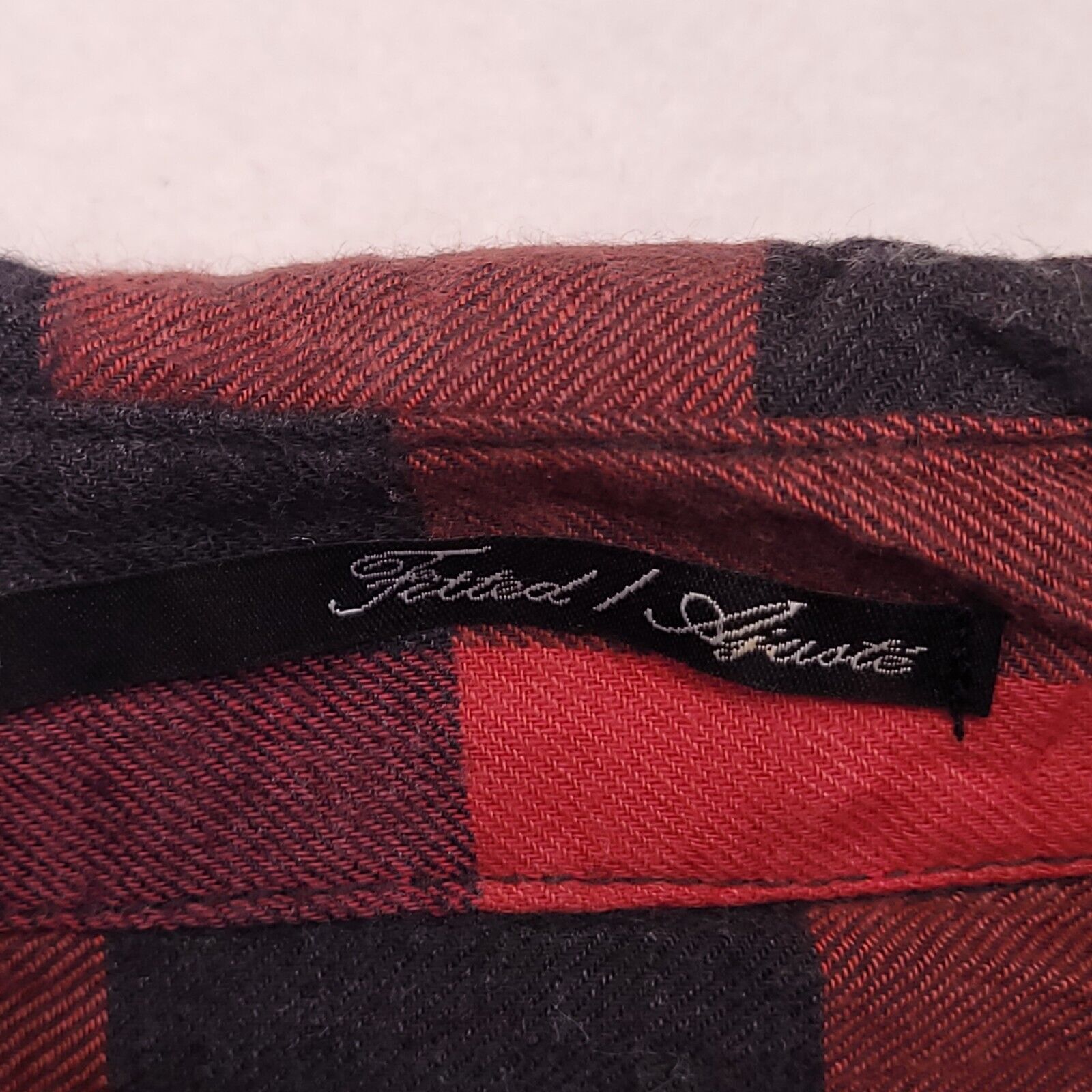 21 Men 21 Men Buffalo Check Flannel Button Up Shirt Mens Size M Red Size US M / EU 48-50 / 2 - 4 Thumbnail