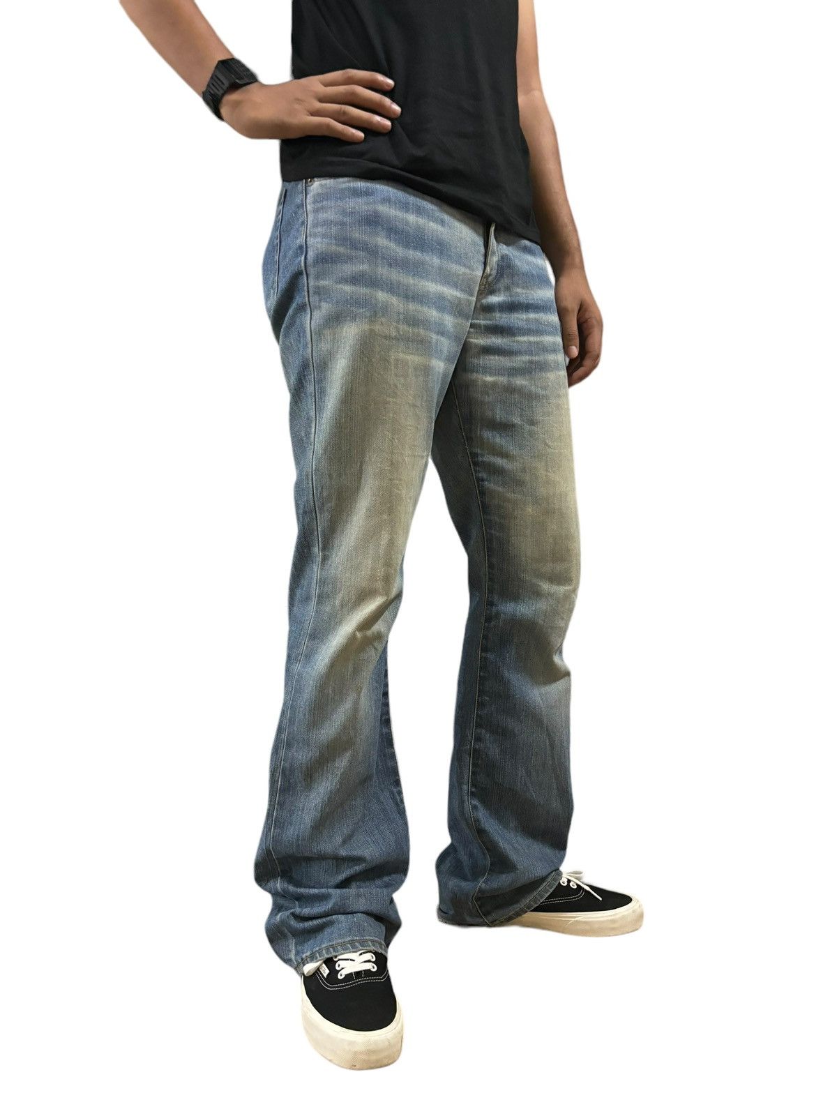 Jun Takahashi Vintage Y2K Japanese Brand Uniqlo Blue Wash Bootcut Jeans Size US 32 / EU 48 - 11 Thumbnail