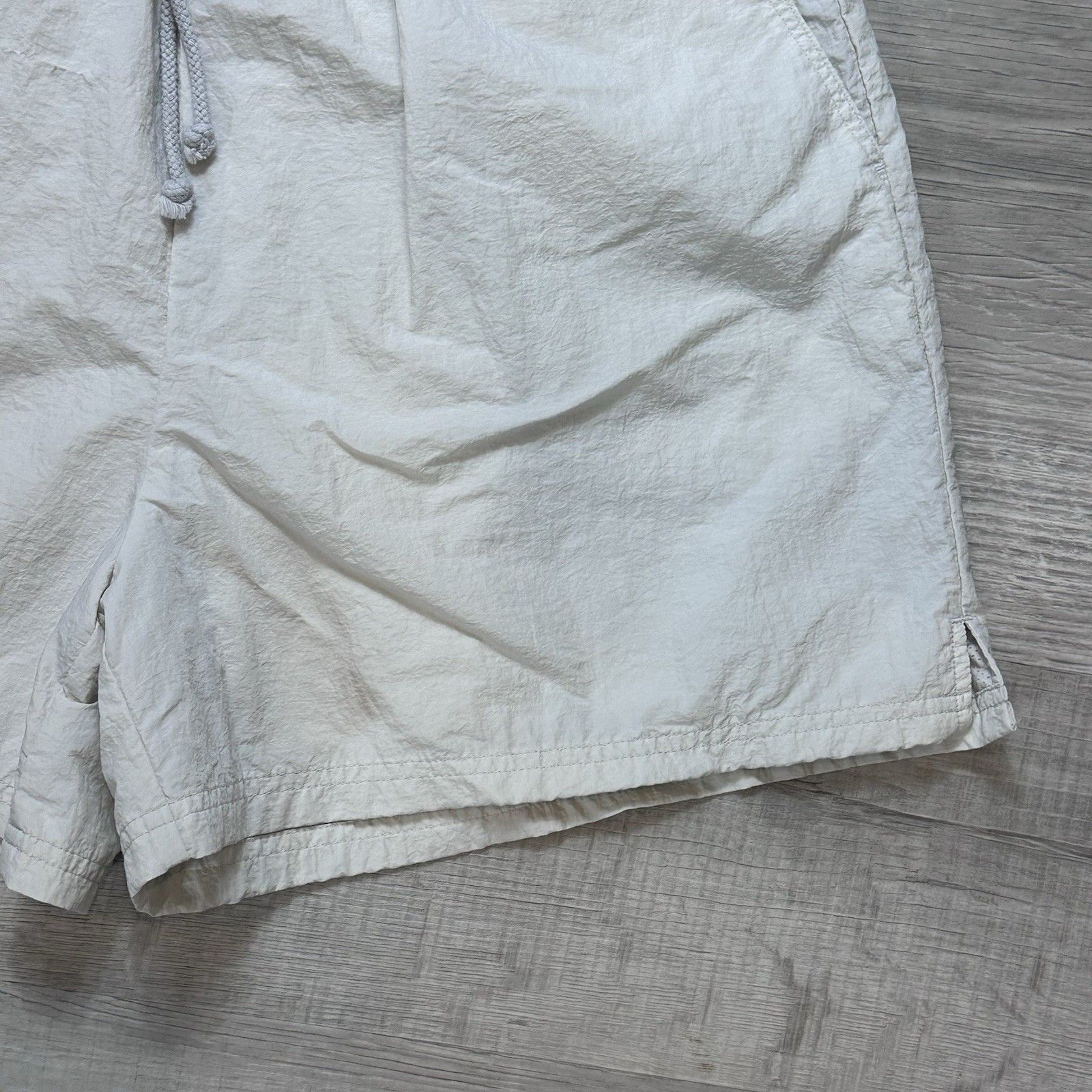 Fabletics Fabletics Womens Jemma Shorts XL Soft Gray Lined Elastic Size 28" / US 6 / IT 42 - 3 Thumbnail