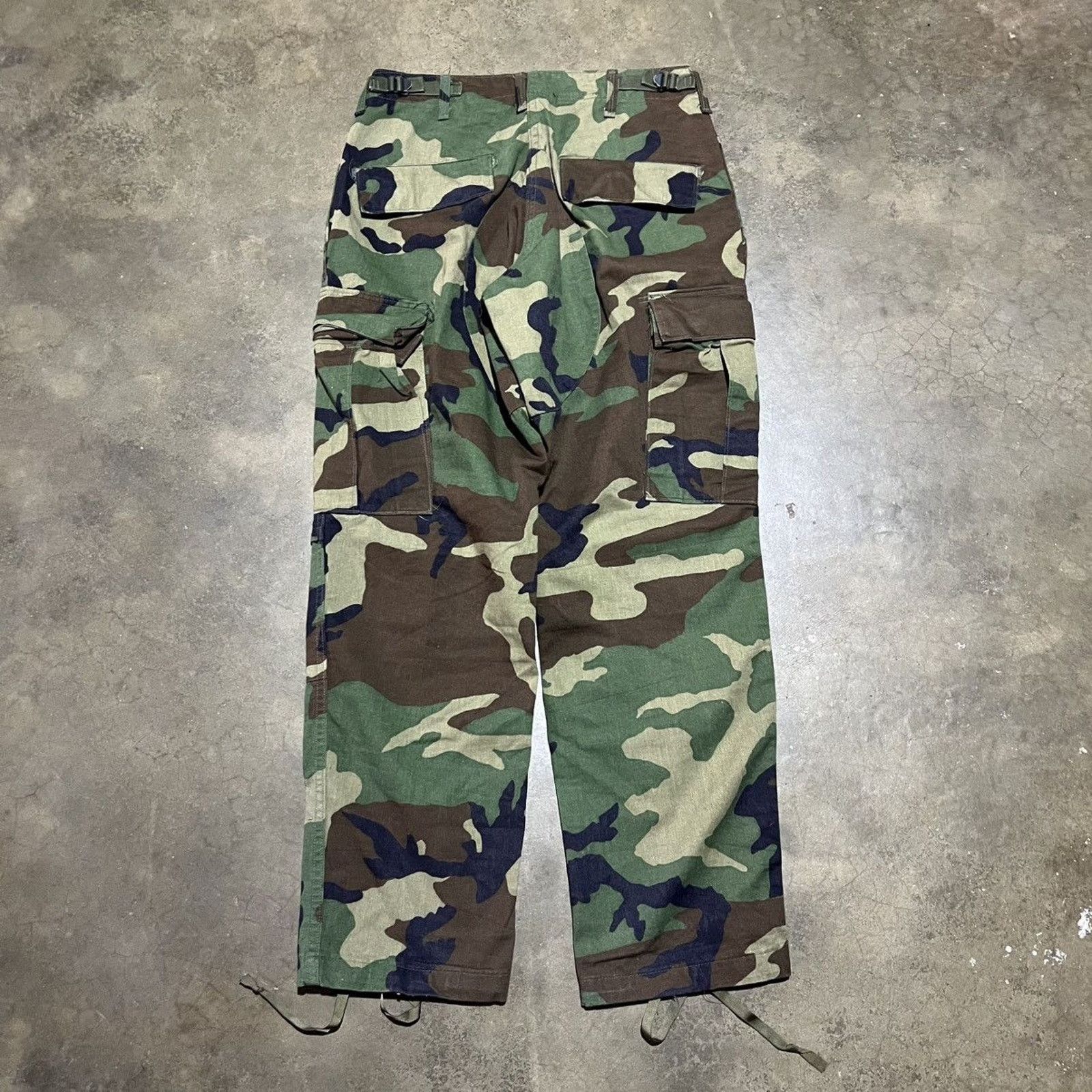 Vintage Vintage 80s US Army Camo Grunge Cargo Pants 29x29 Size US 29 - 4 Thumbnail