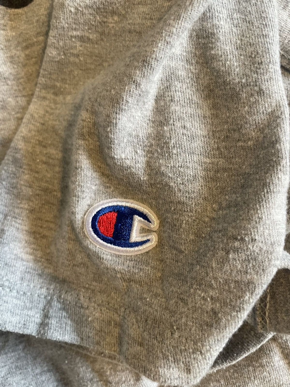 Champion Grey Champion T-Shirt men’s small used great condition Size US S / EU 44-46 / 1 - 4 Thumbnail