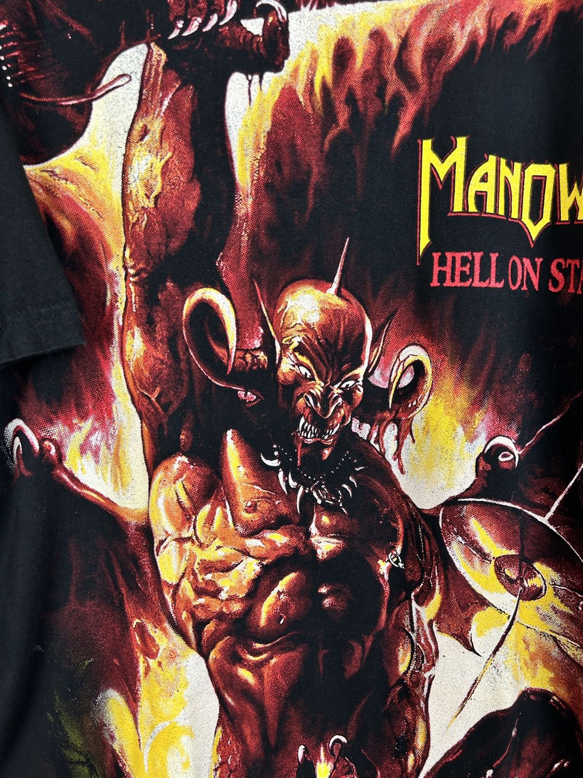 Band Tees 90s Manowar Hell On Stage 1998 AOP Metal T-Shirt XL Size US XL / EU 56 / 4 - 2 Thumbnail