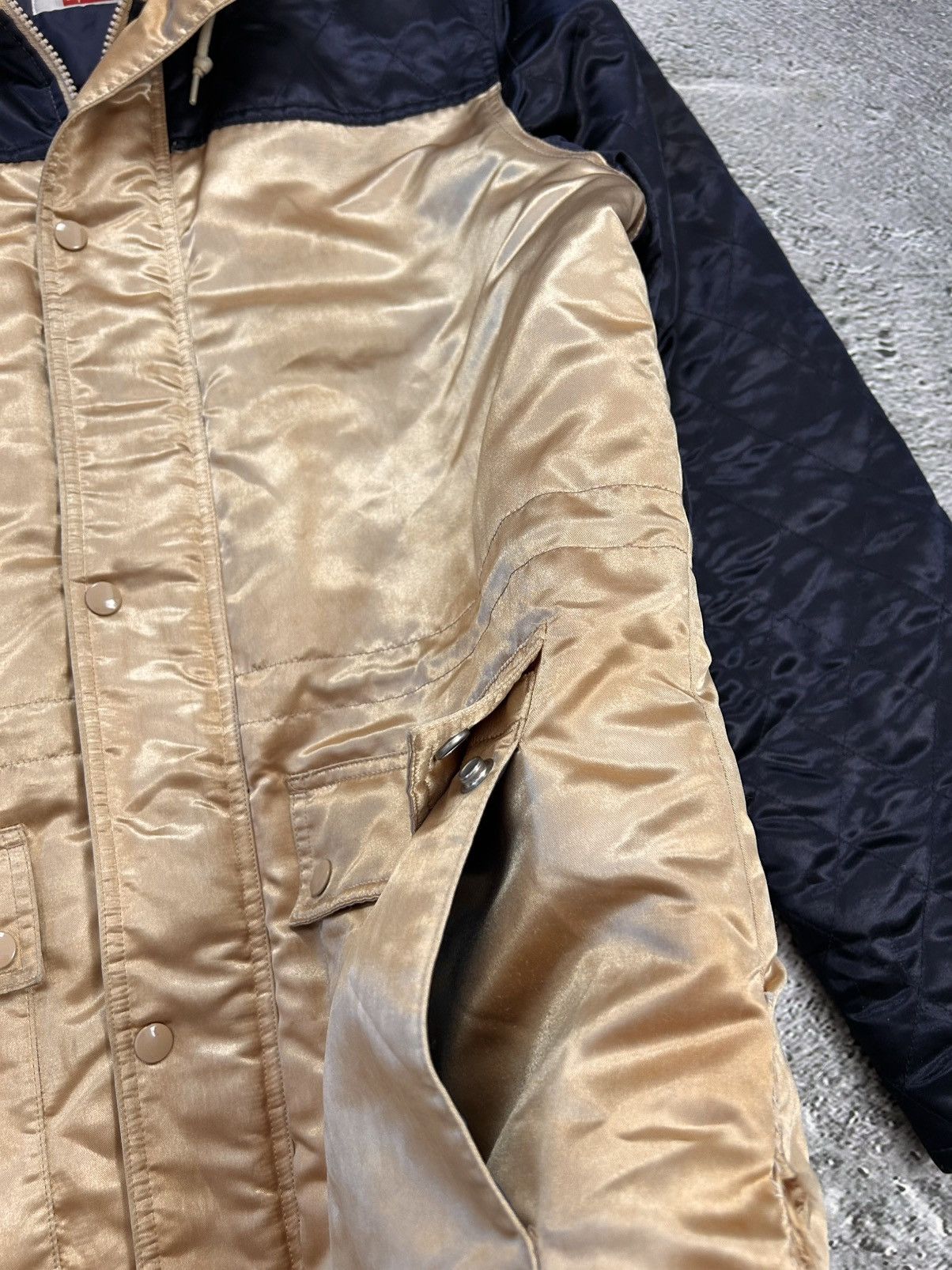 Supreme Supreme Quilted Satin Gold/Navy Parka Jacket Big Logo AW14 Size US L / EU 52-54 / 3 - 14 Thumbnail