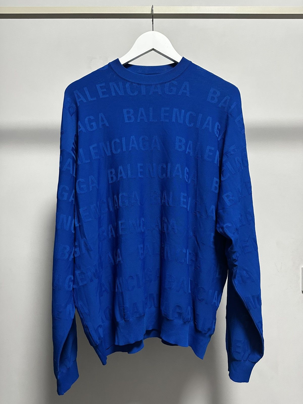Balenciaga Balenciaga all over logo sweater sample/prototype Size US L / EU 52-54 / 3 - 1 Thumbnail